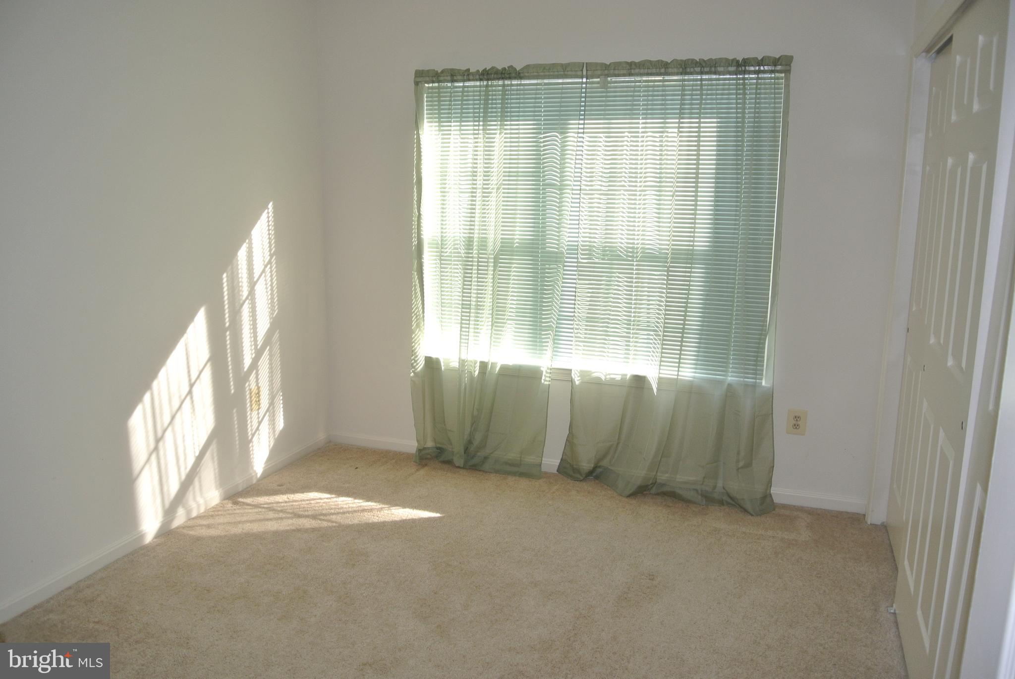 DORCHESTER - ST. CHARLES - Residential