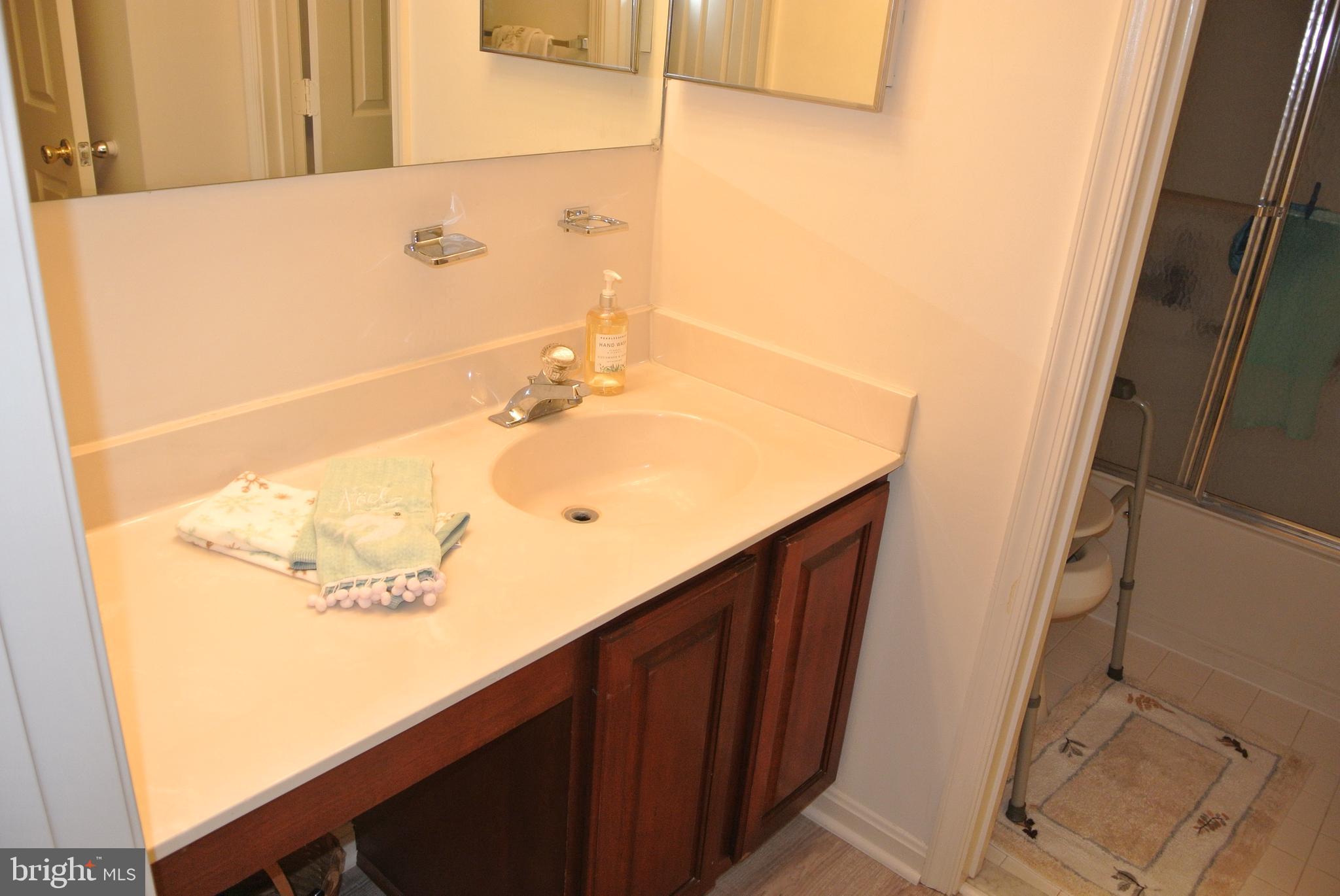 DORCHESTER - ST. CHARLES - Residential