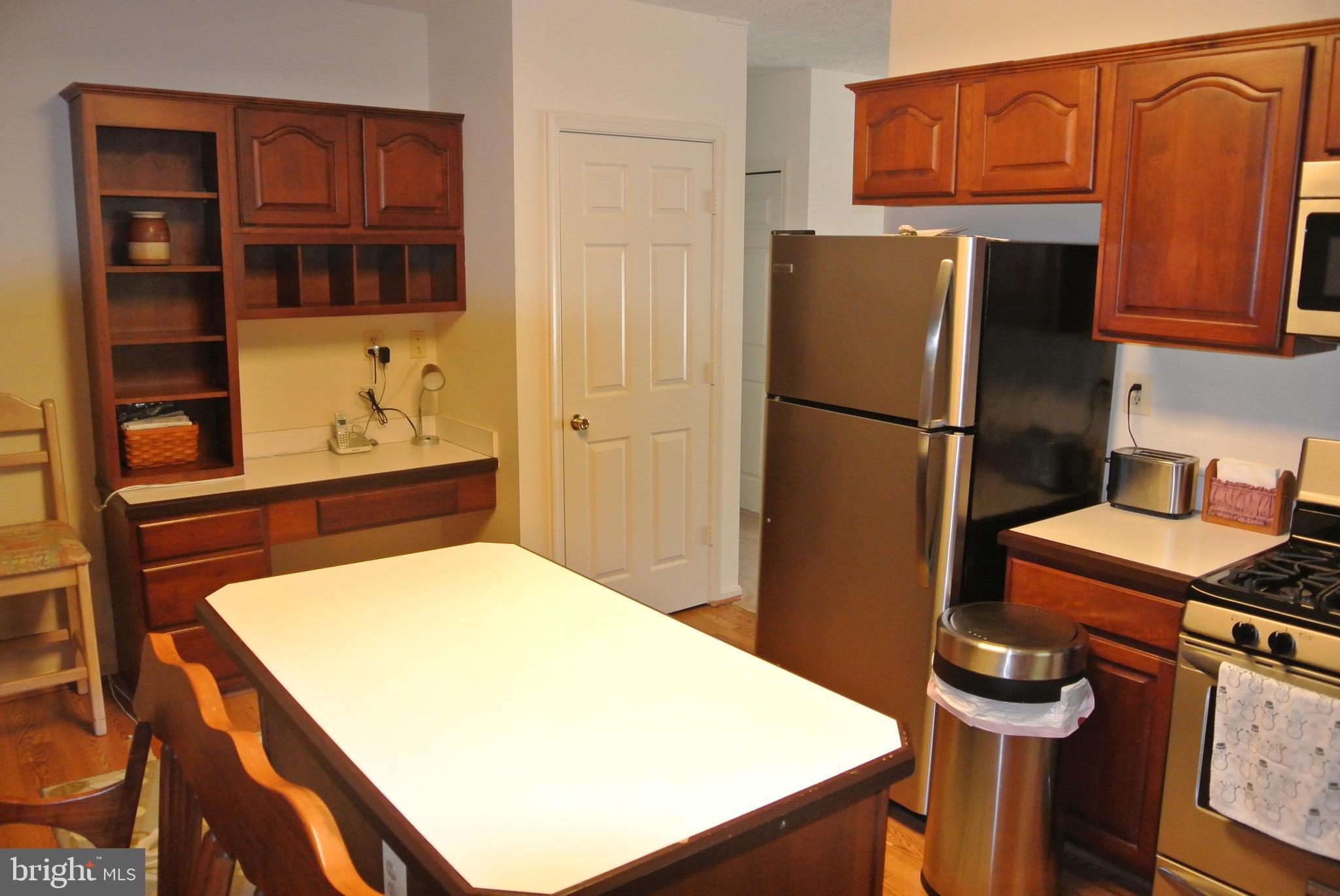 DORCHESTER - ST. CHARLES - Residential