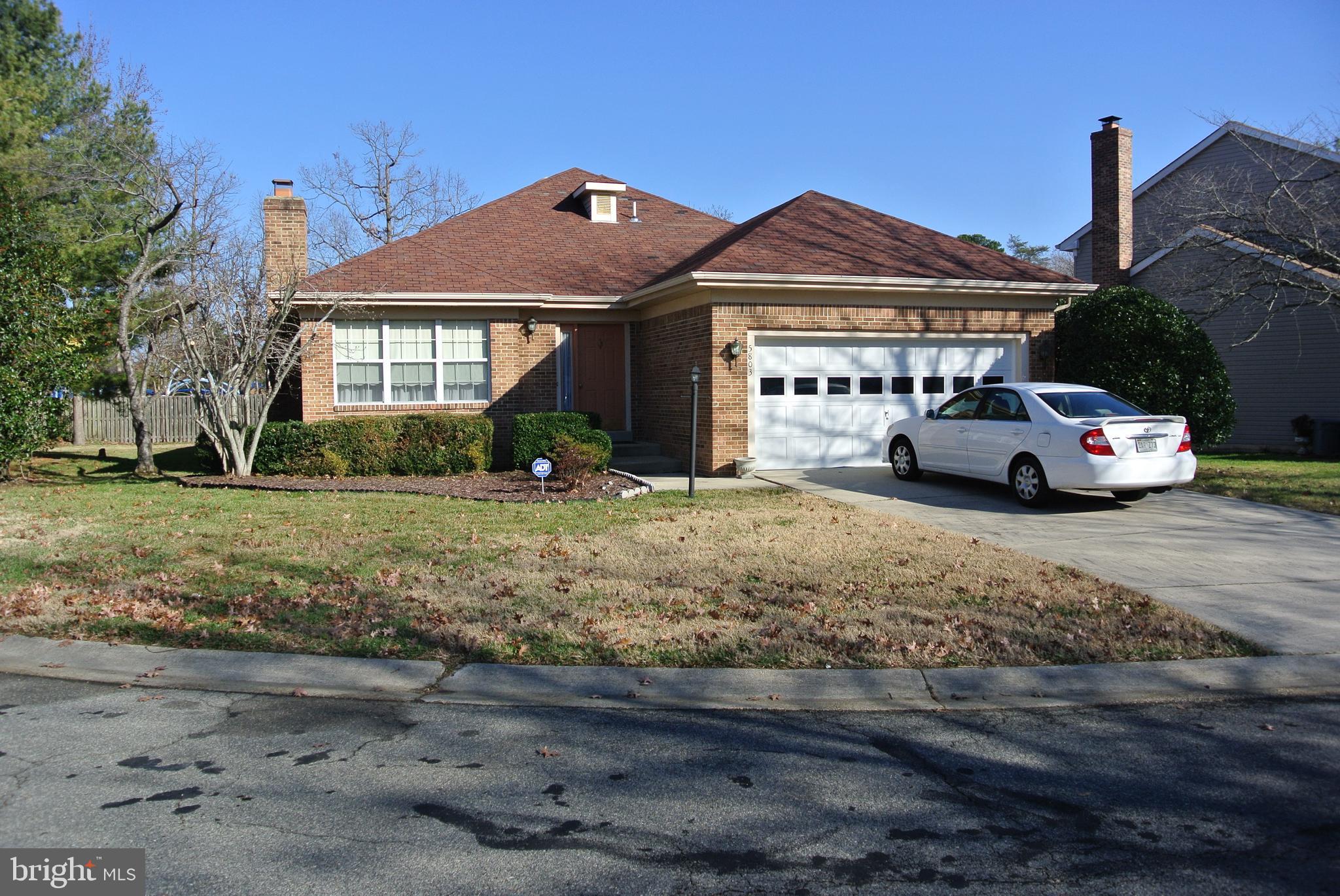 DORCHESTER - ST. CHARLES - Residential