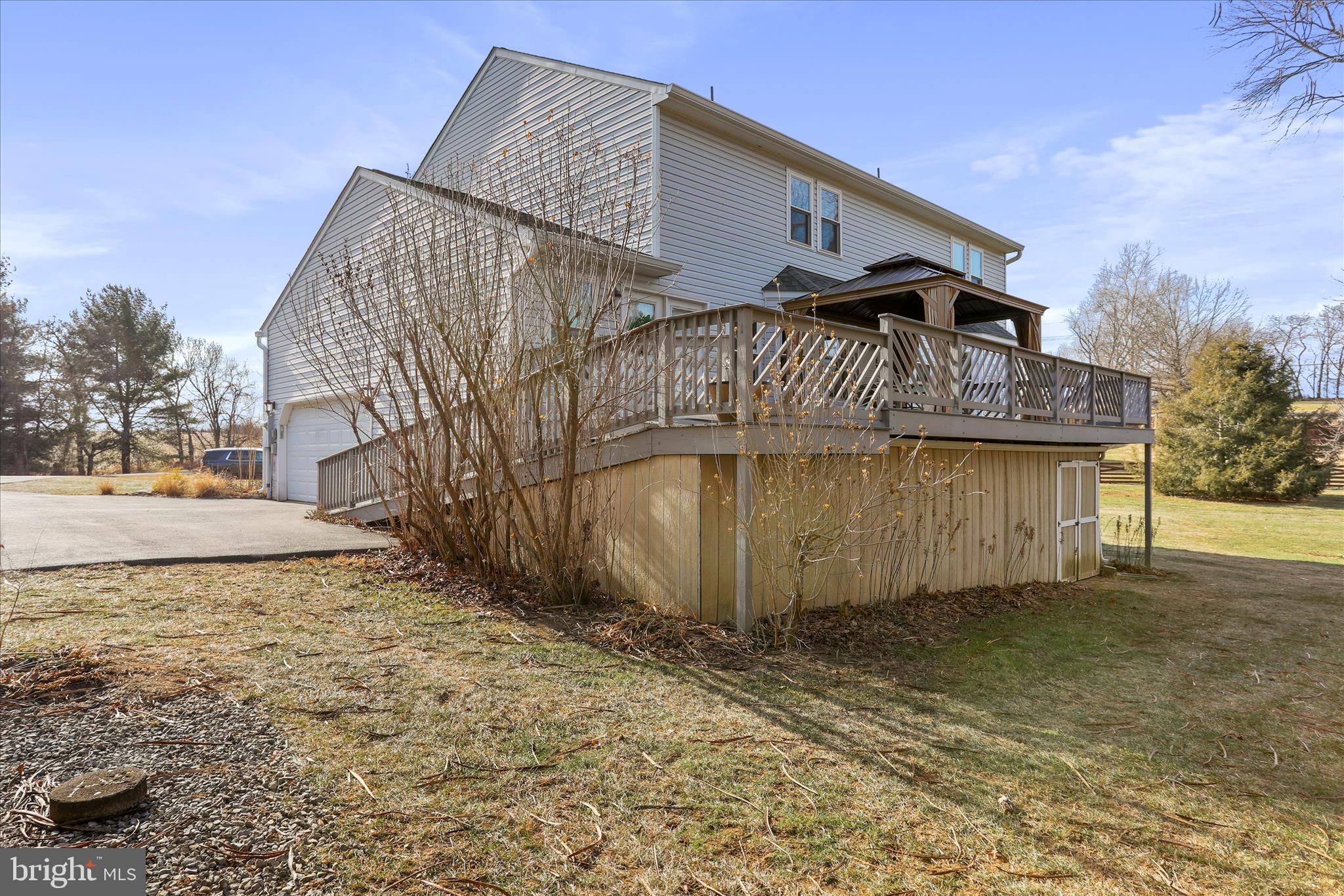 DEER MOUNTAIN ESTATES - Residential