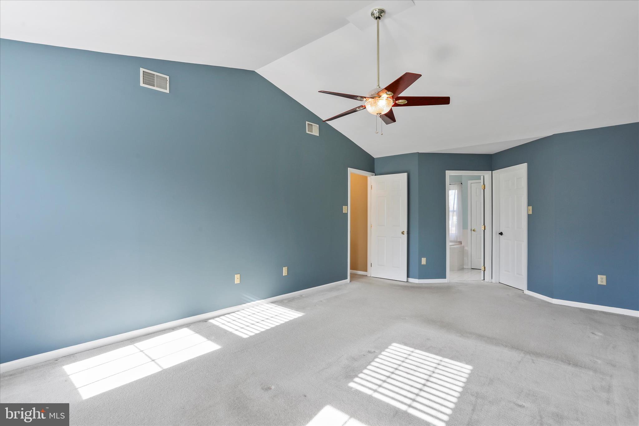 DEER MOUNTAIN ESTATES - Residential