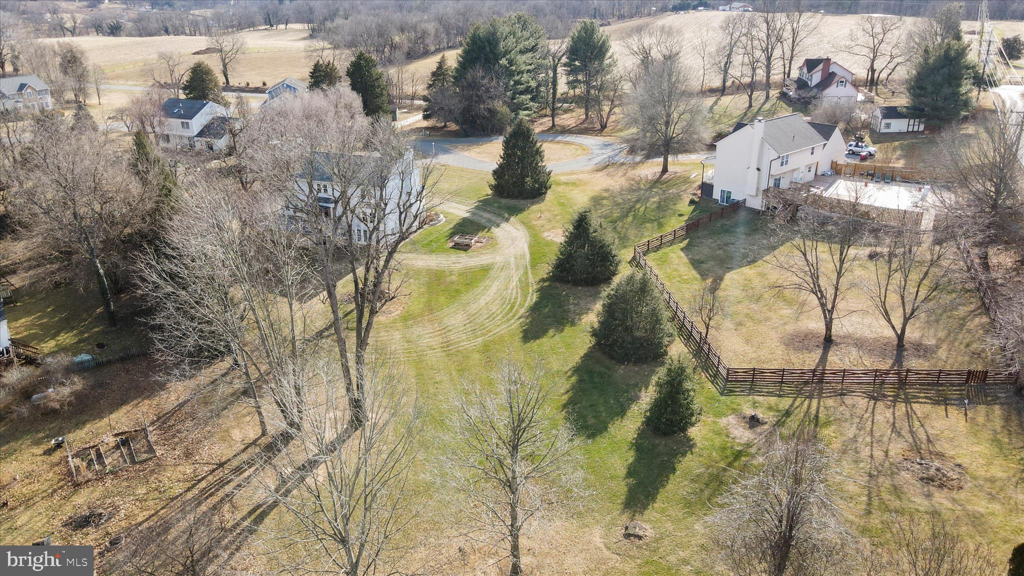 DEER MOUNTAIN ESTATES - Residential