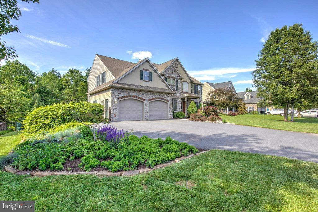 Photo of 146 Pleasant Valley Road, EAST EARL, PA 17519 (MLS # PALA2070280)