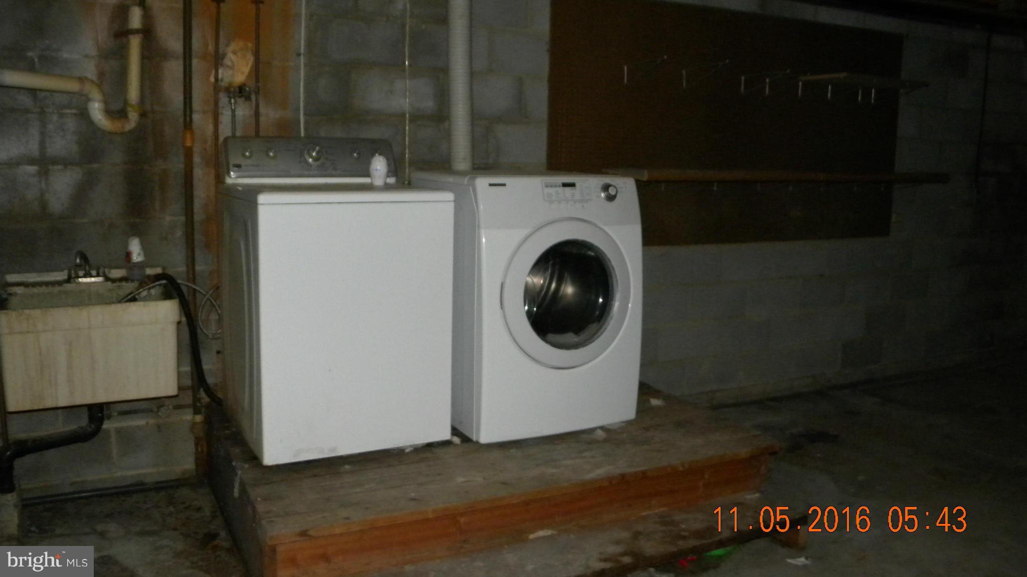 EASTVIEW ESTATES - Residential