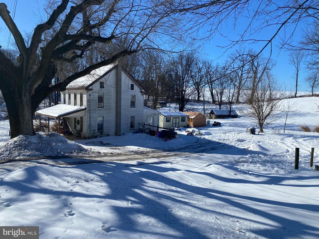 Photo of 10400 Enfield Road, FELTON, PA 17322 (MLS # PAYK2089204)