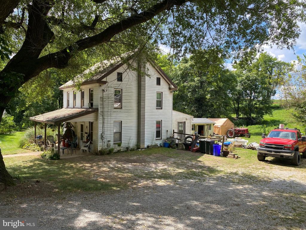 Photo of 10400 Enfield Road, FELTON, PA 17322 (MLS # PAYK2089204)