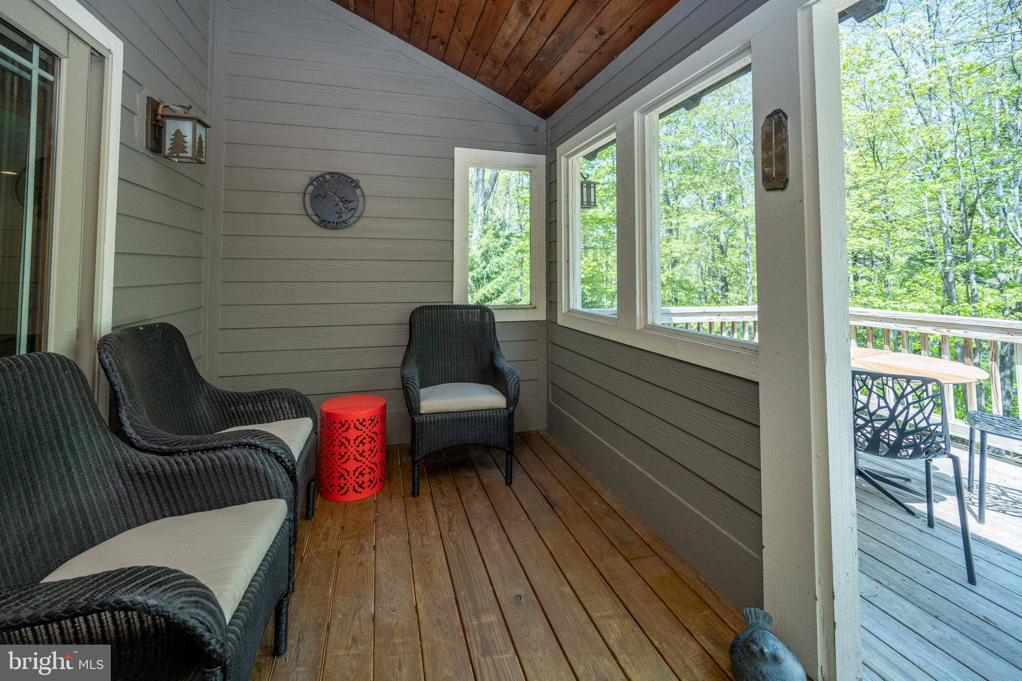 THOUSAND ACRES AT DCL - Residential