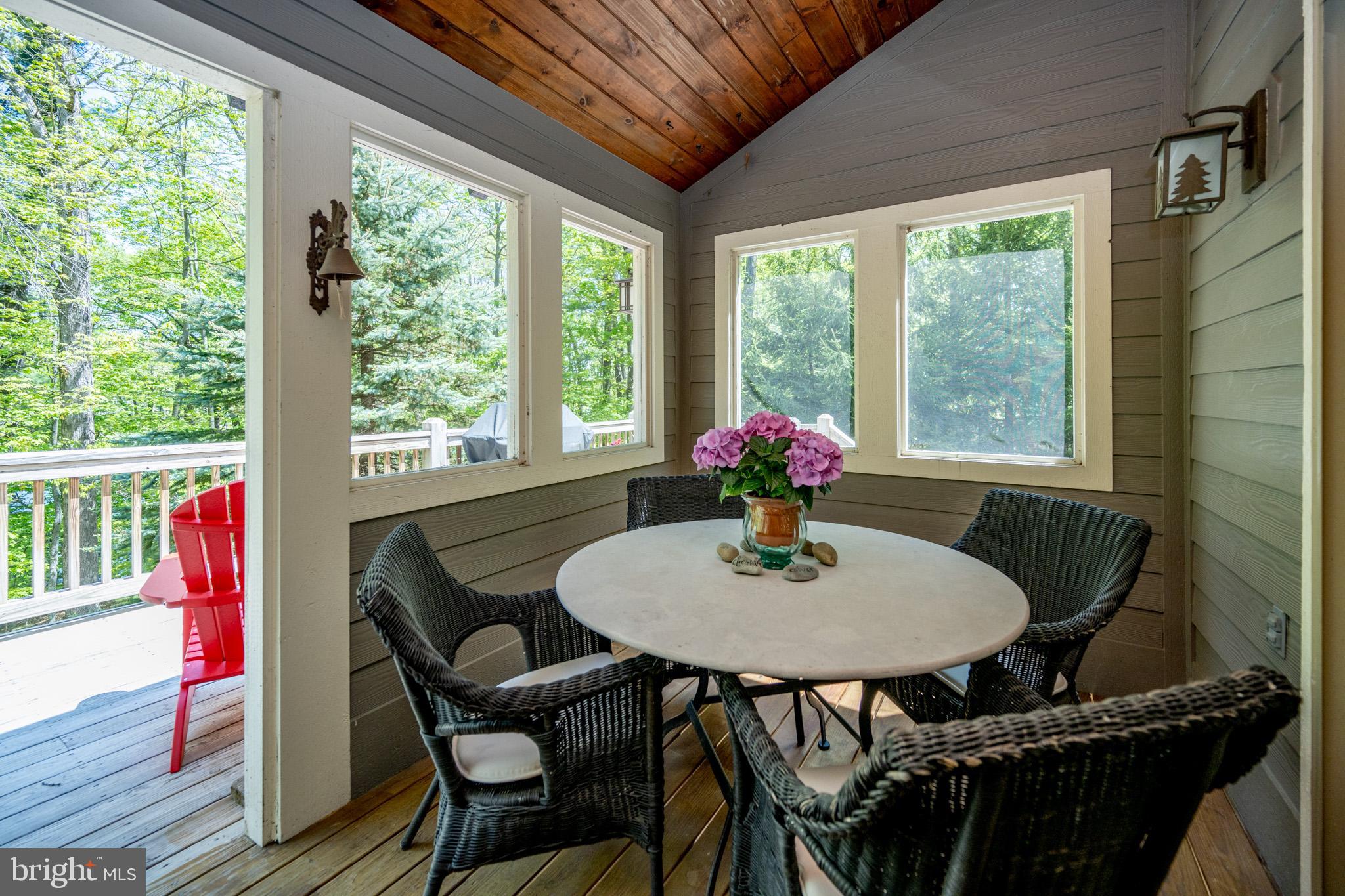 THOUSAND ACRES AT DCL - Residential