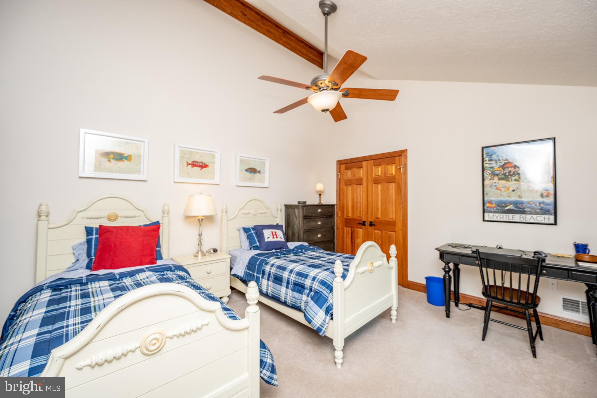 THOUSAND ACRES AT DCL - Residential