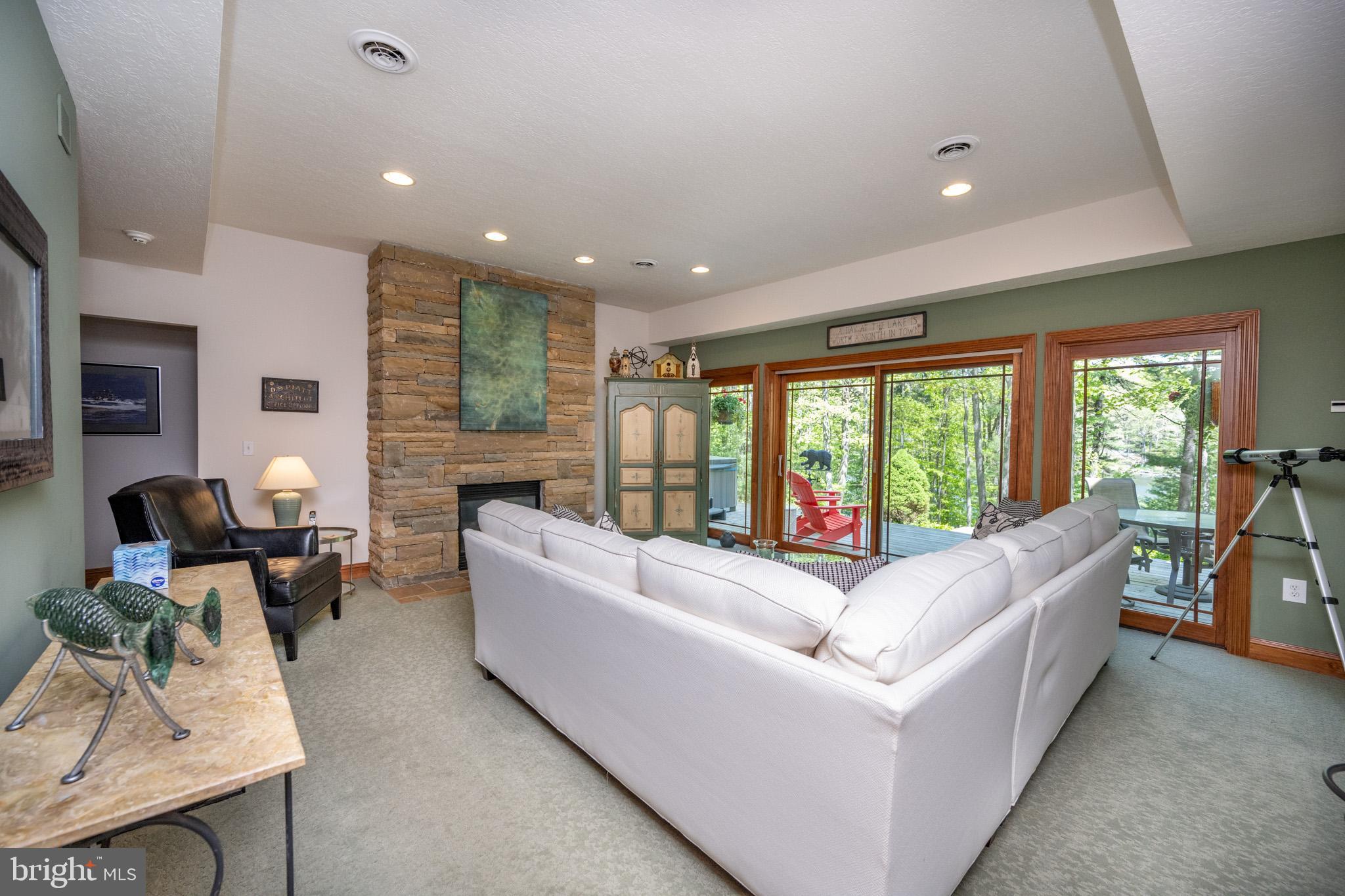 THOUSAND ACRES AT DCL - Residential