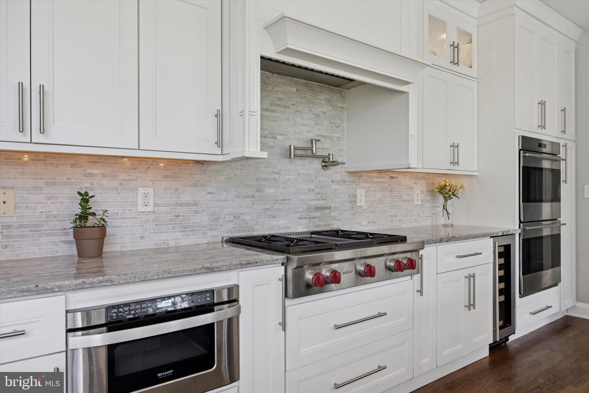 35 W PINE TREE DRIVE