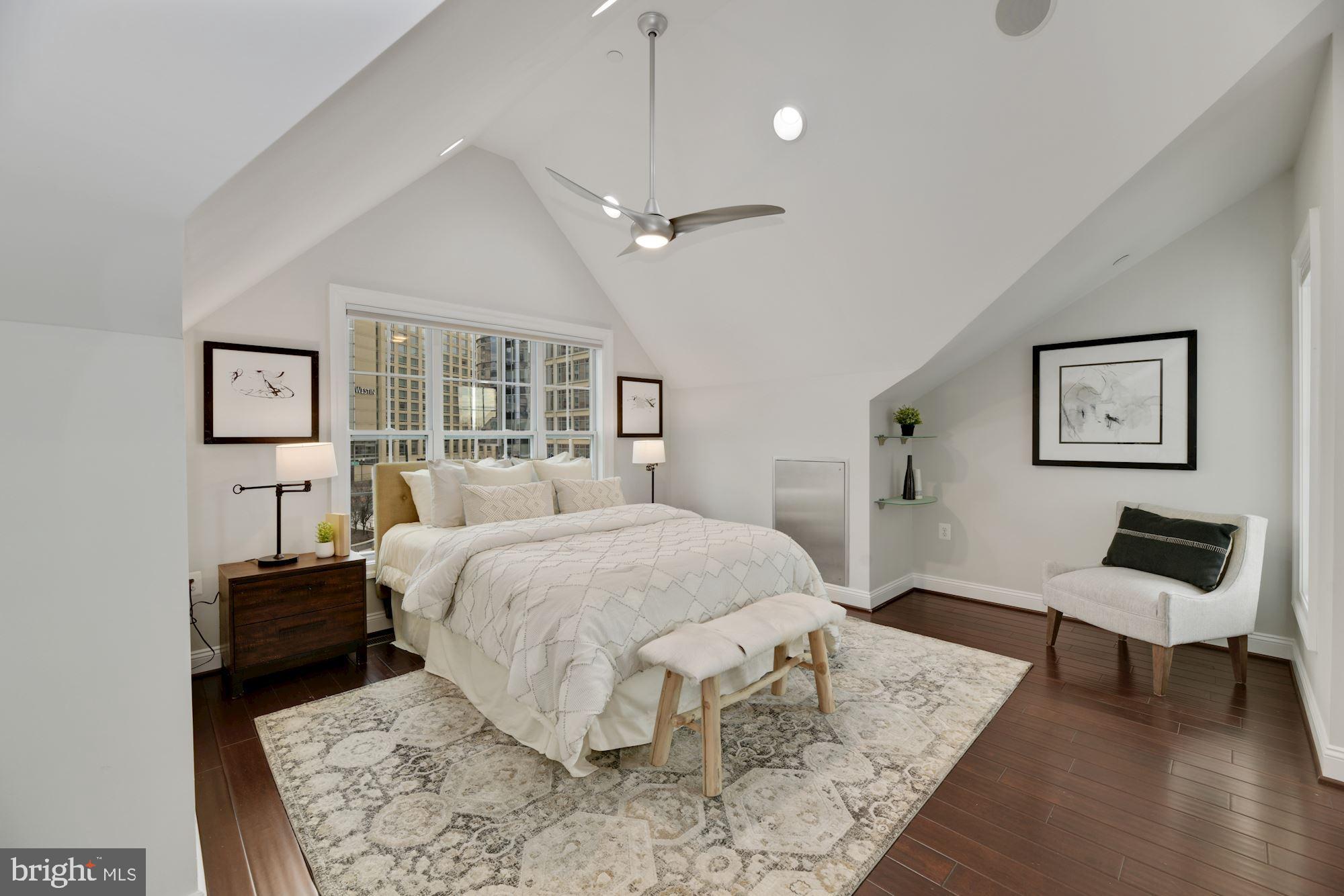 BALLSTON PARK - Residential