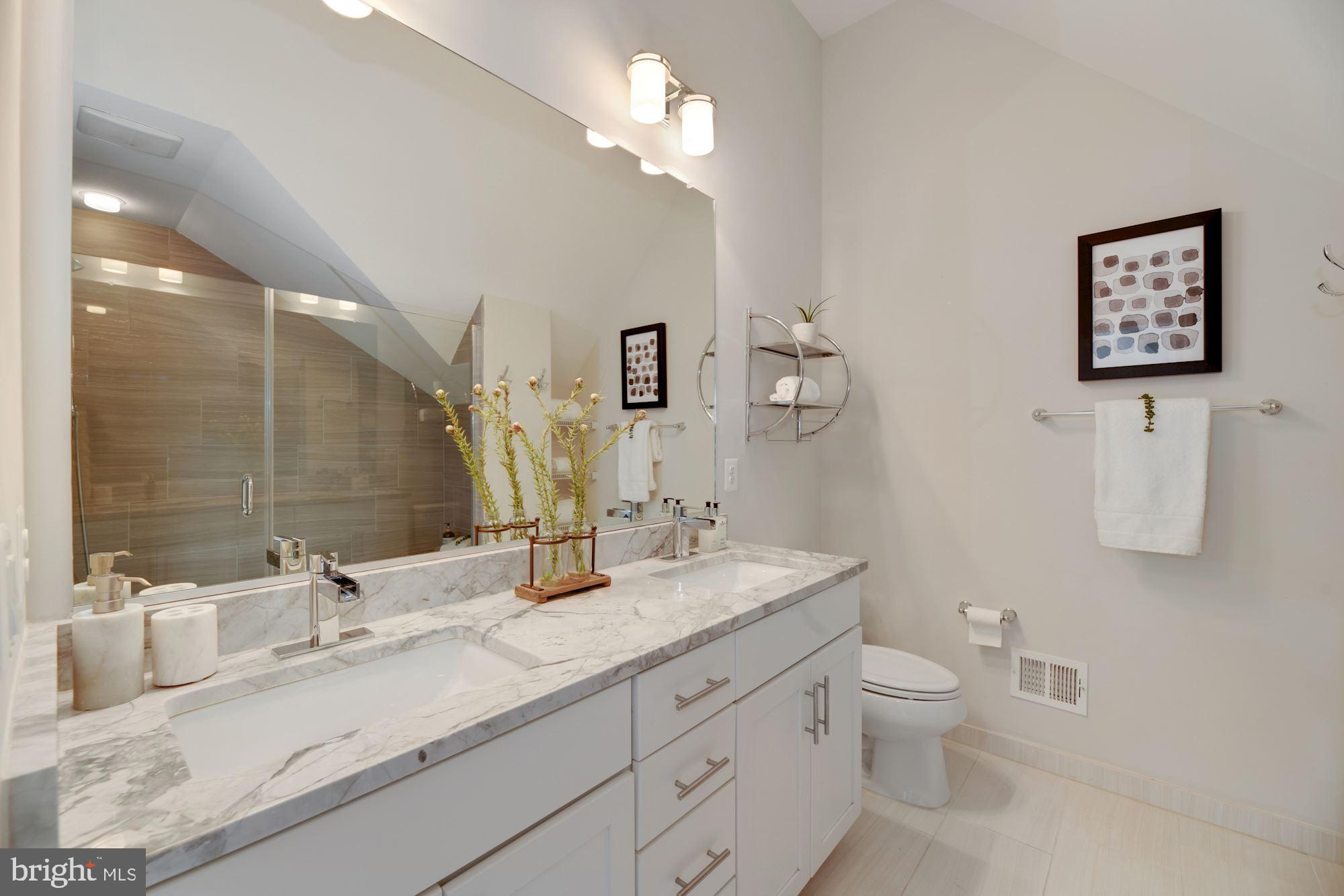 BALLSTON PARK - Residential