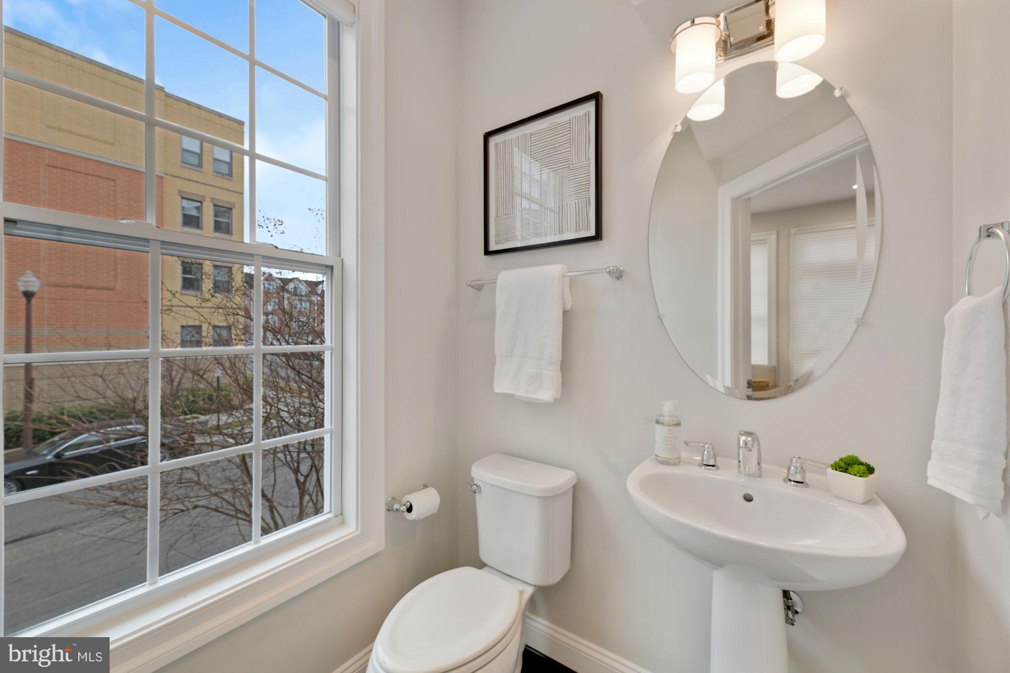 BALLSTON PARK - Residential