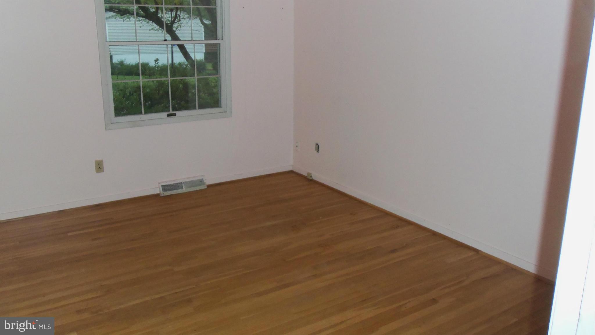 LONGFELLOW - Residential