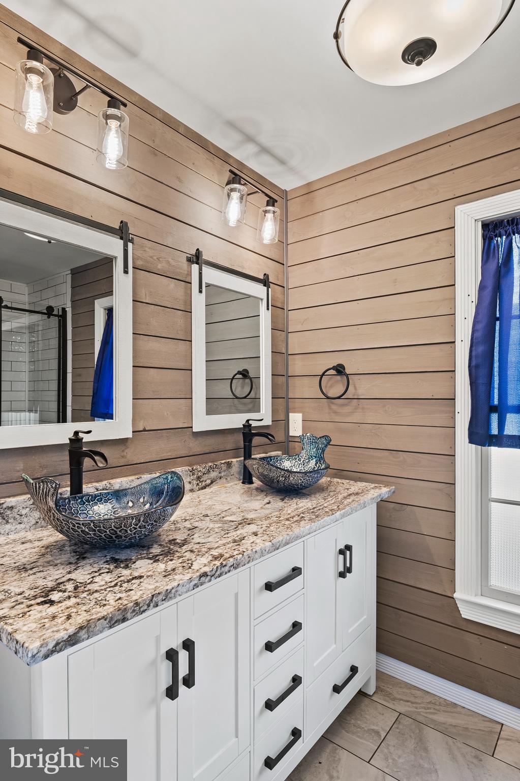 HERITAGE HARBOUR - Residential