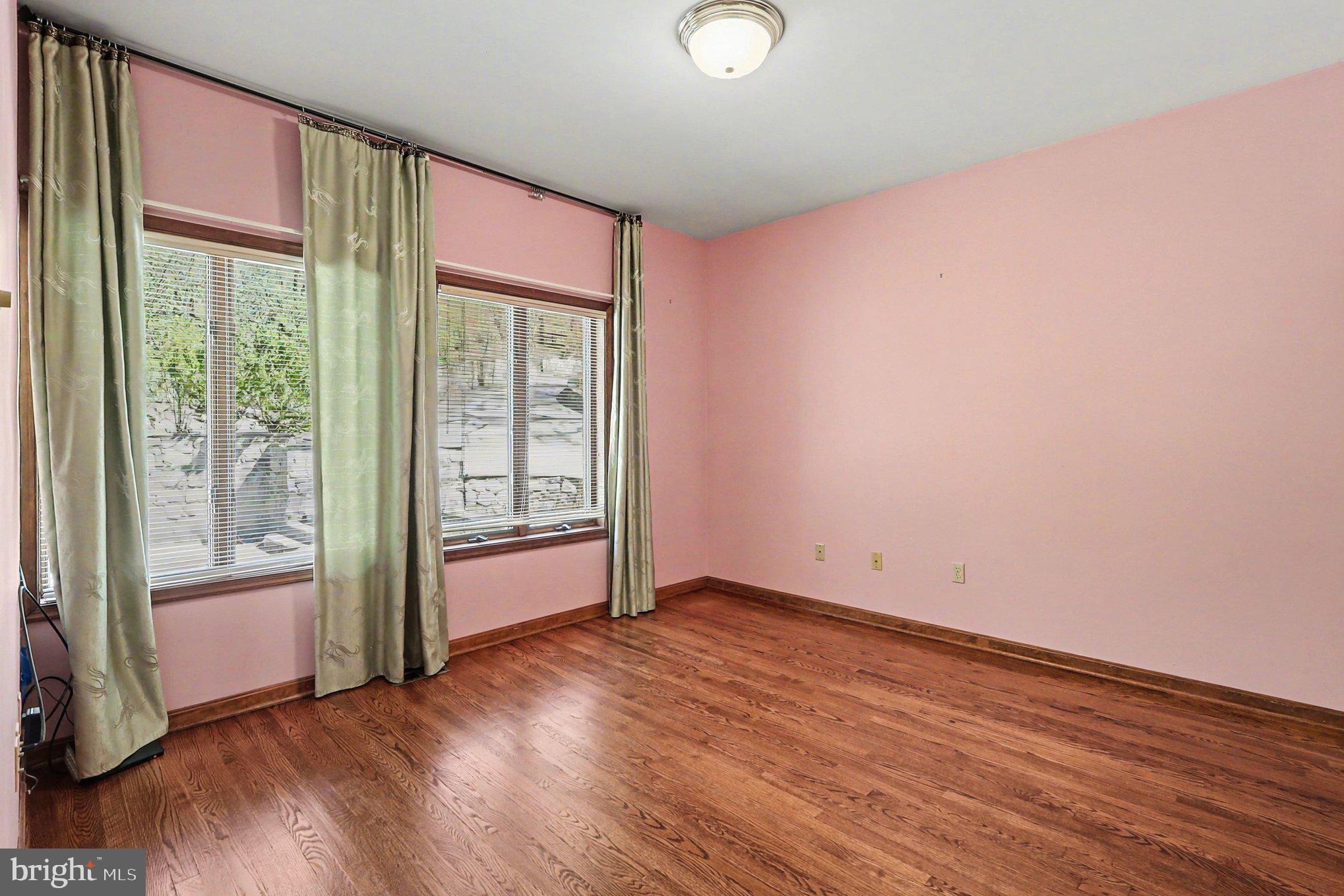 CATHEDRAL FOREST - Residential