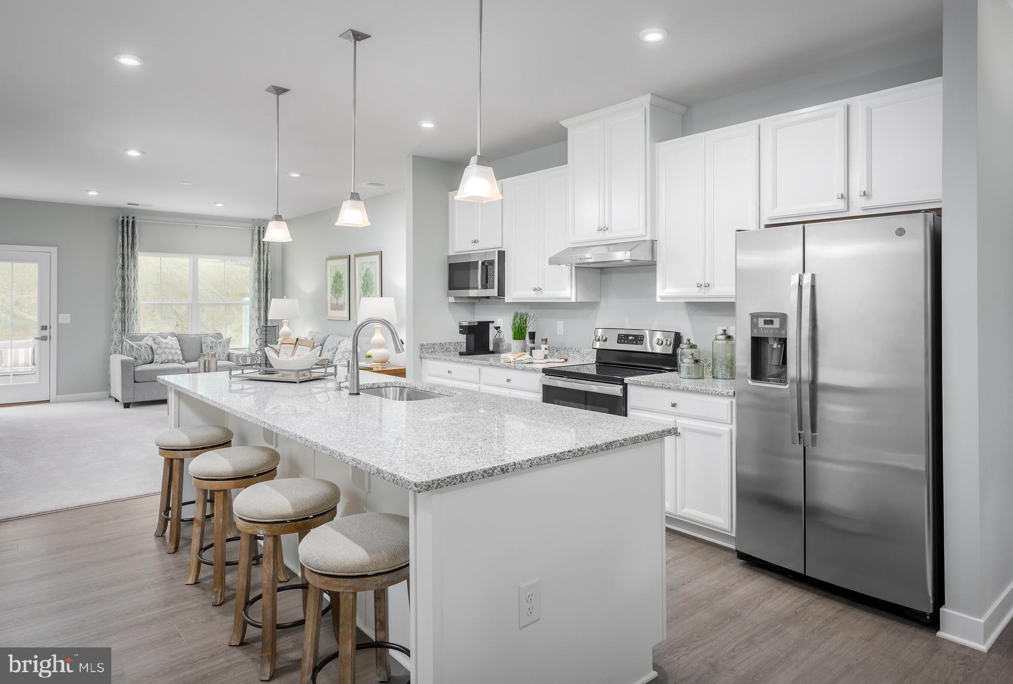 REGENTS GLEN VILLAS - Residential