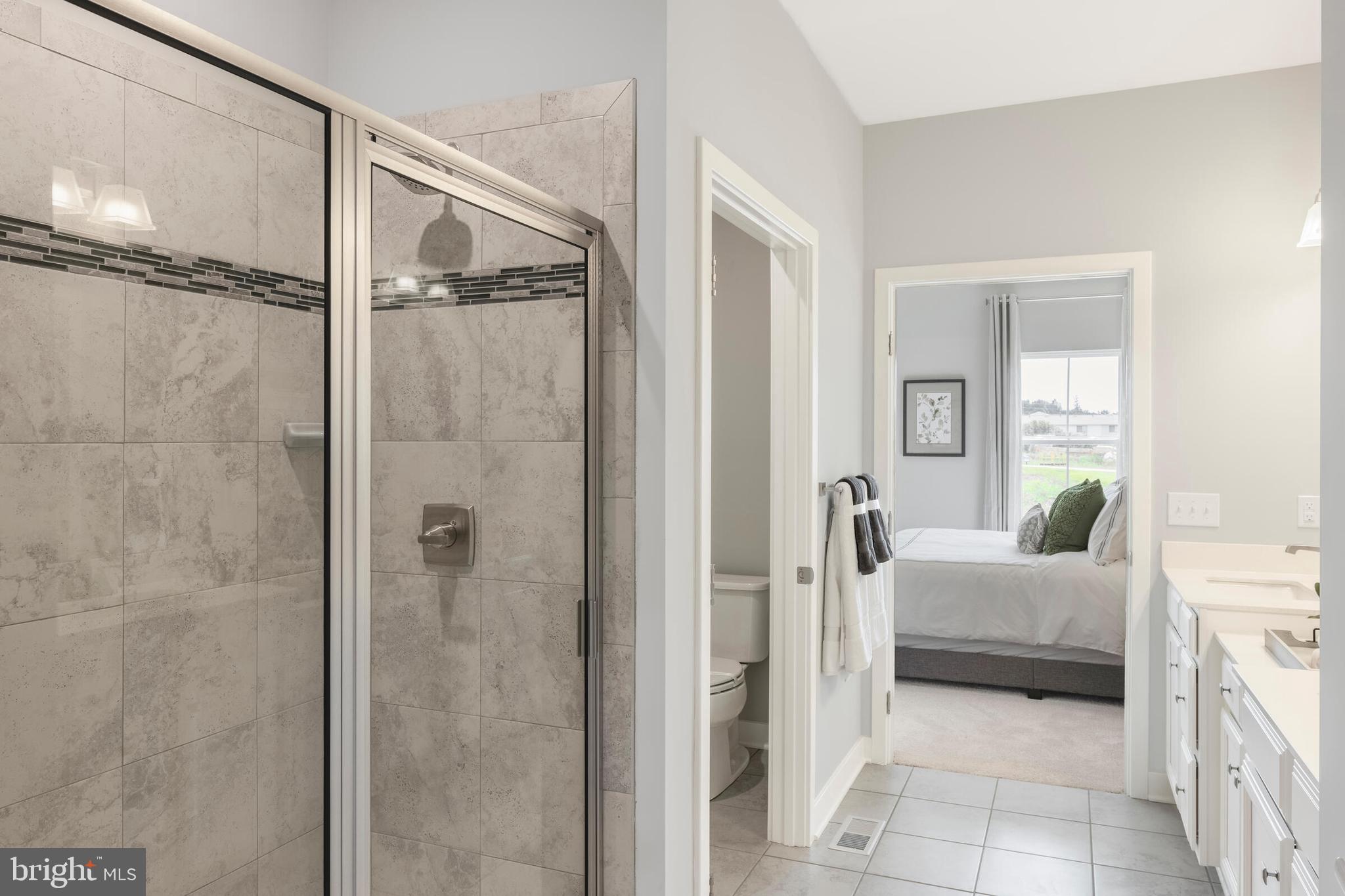 REGENTS GLEN VILLAS - Residential