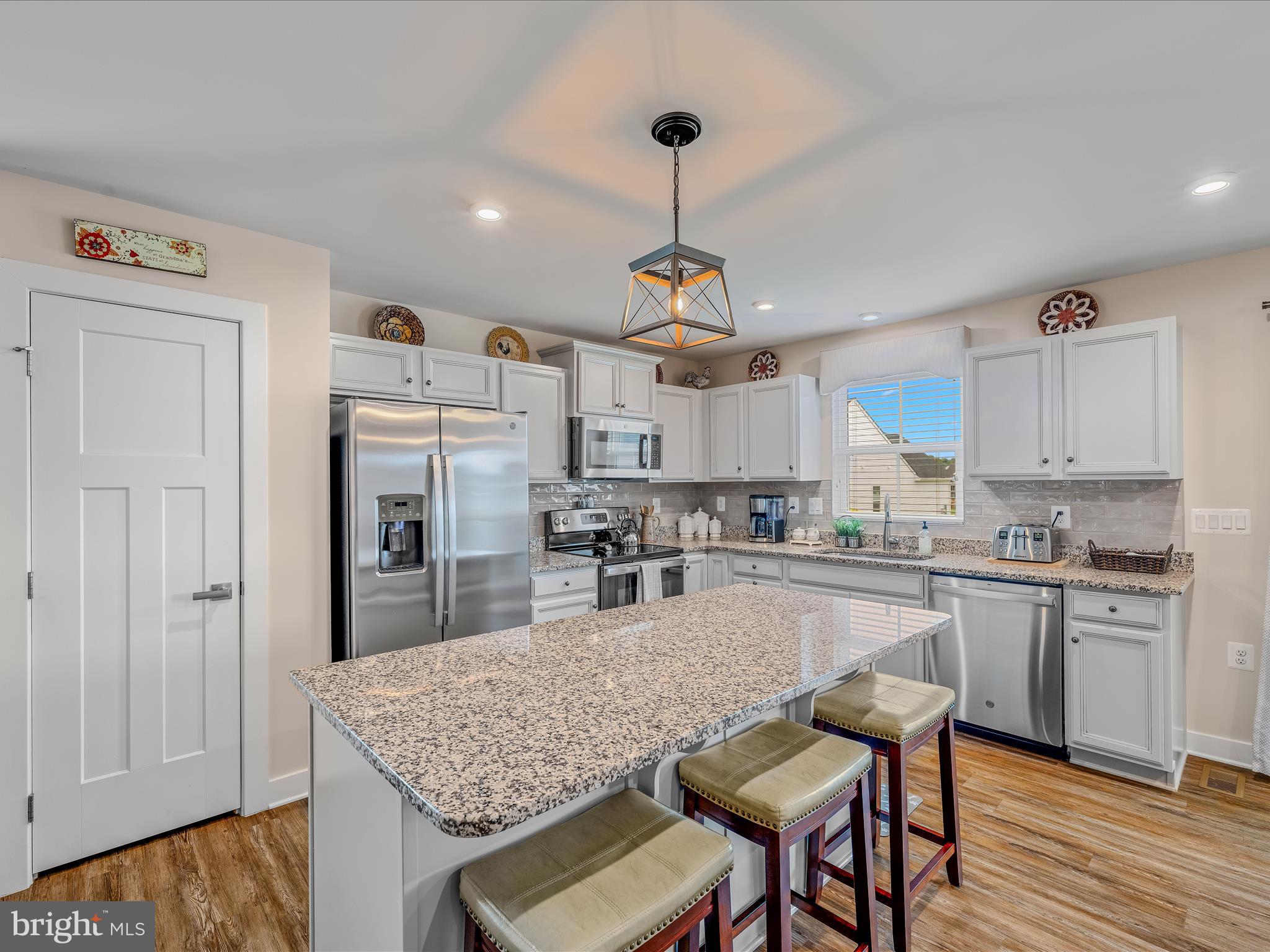 CARDINAL POINTE - Residential