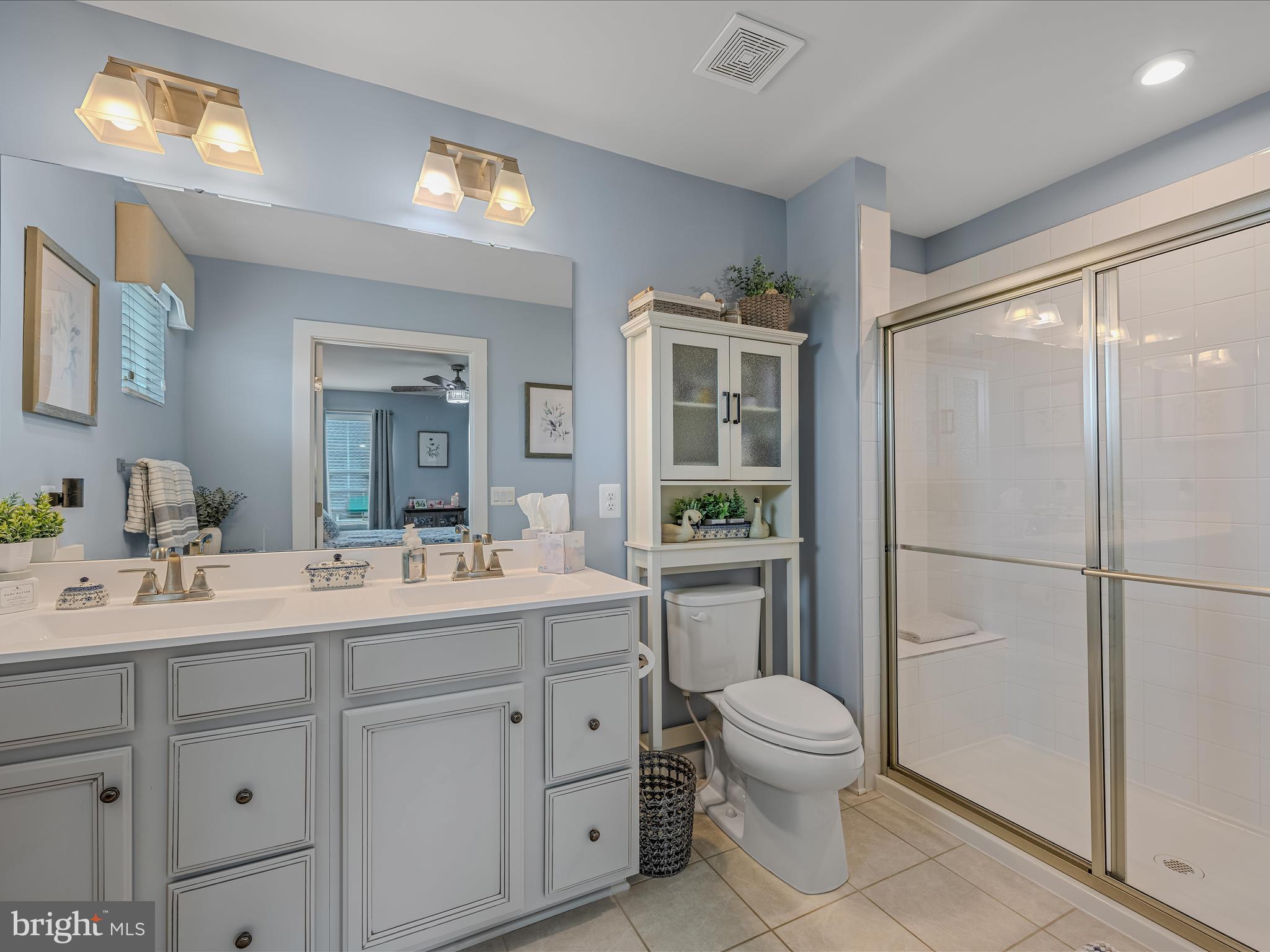 CARDINAL POINTE - Residential