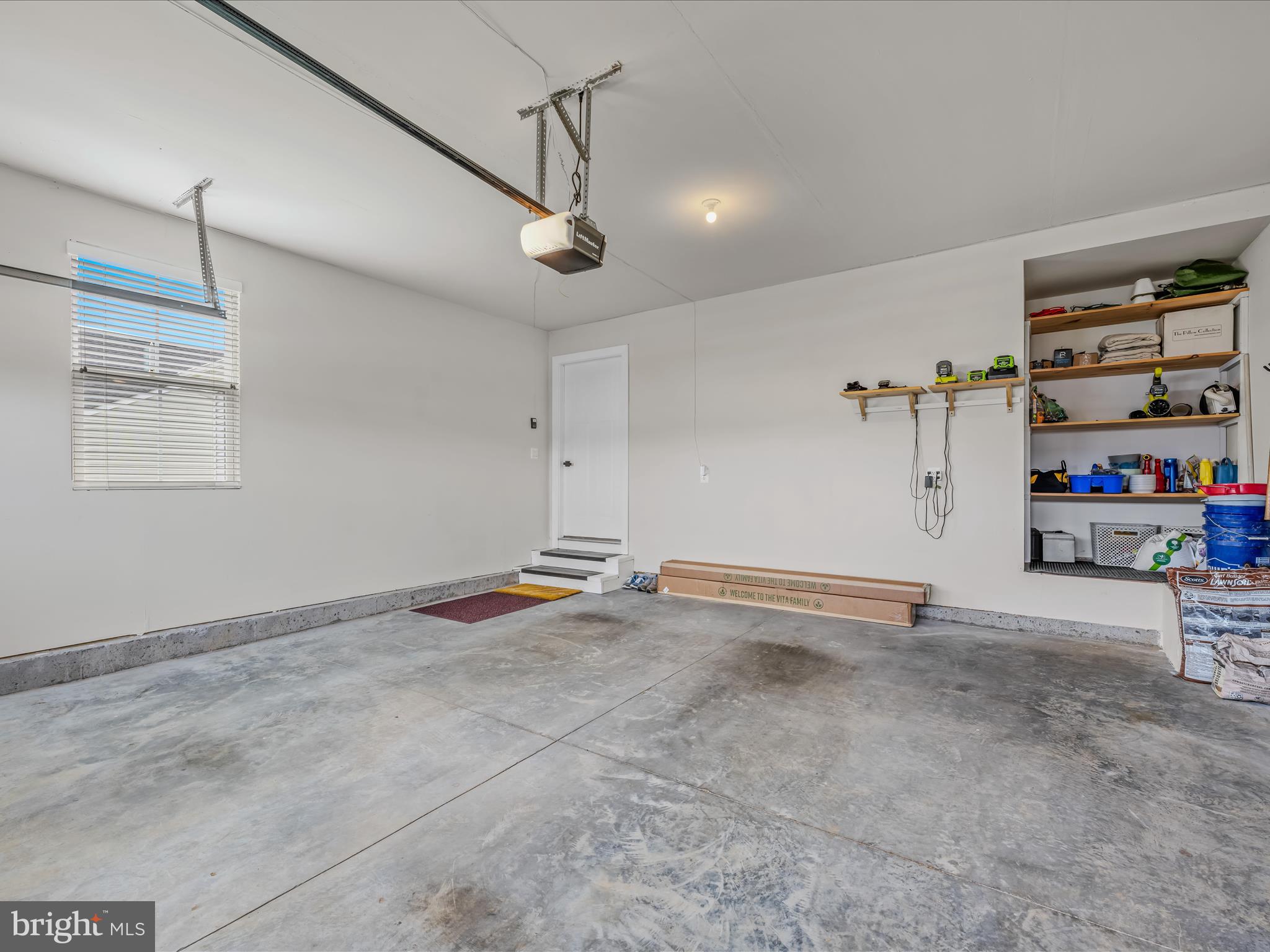 CARDINAL POINTE - Residential