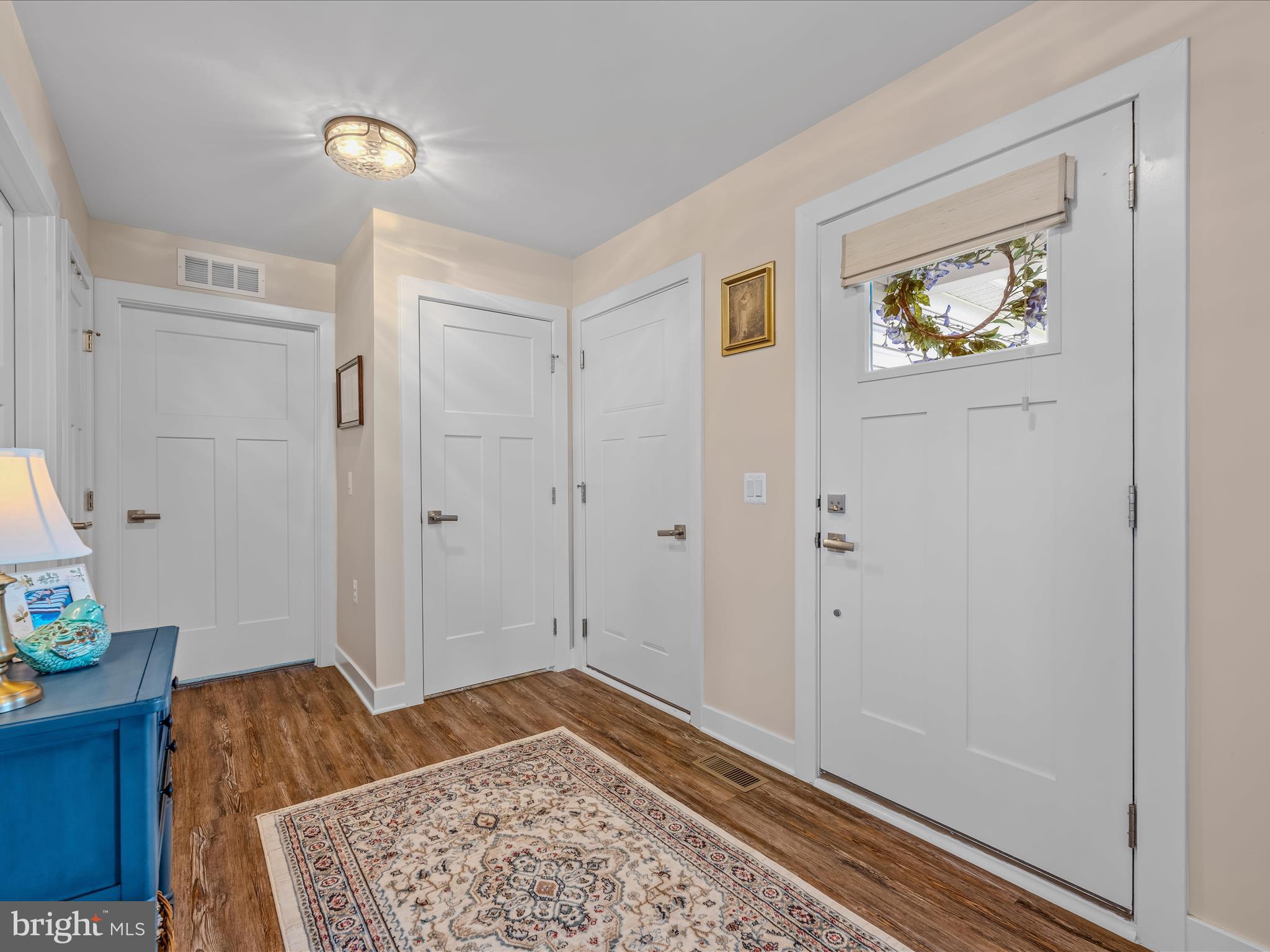 229 PORCH LIGHT LANE