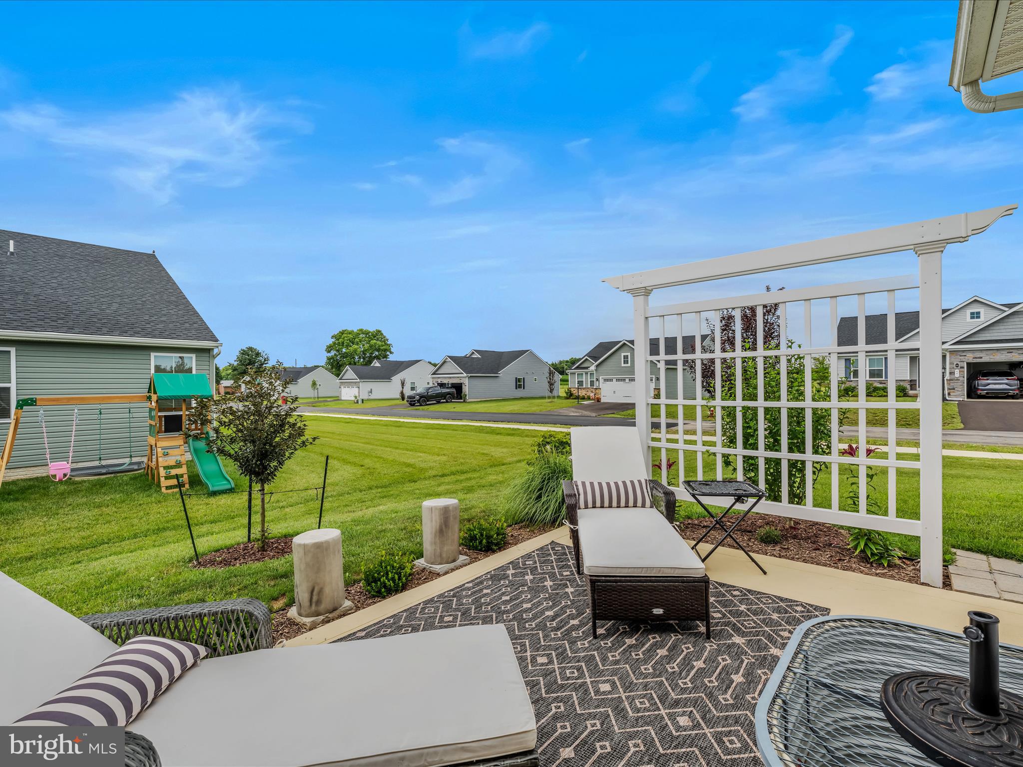 CARDINAL POINTE - Residential