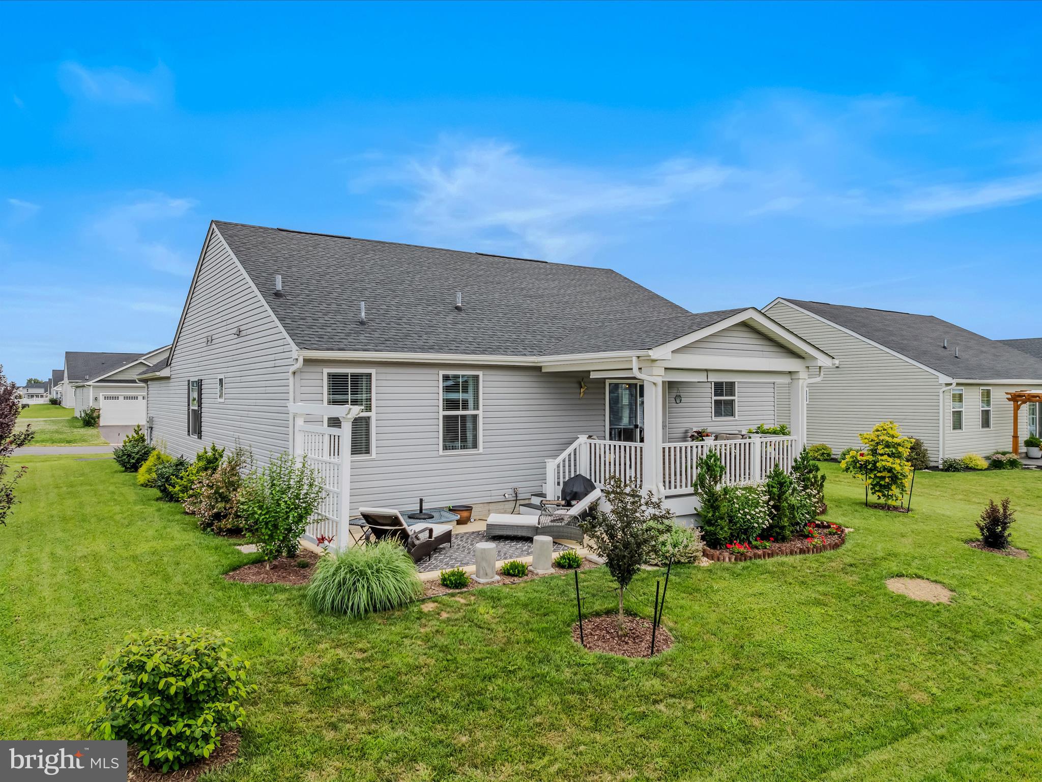 CARDINAL POINTE - Residential