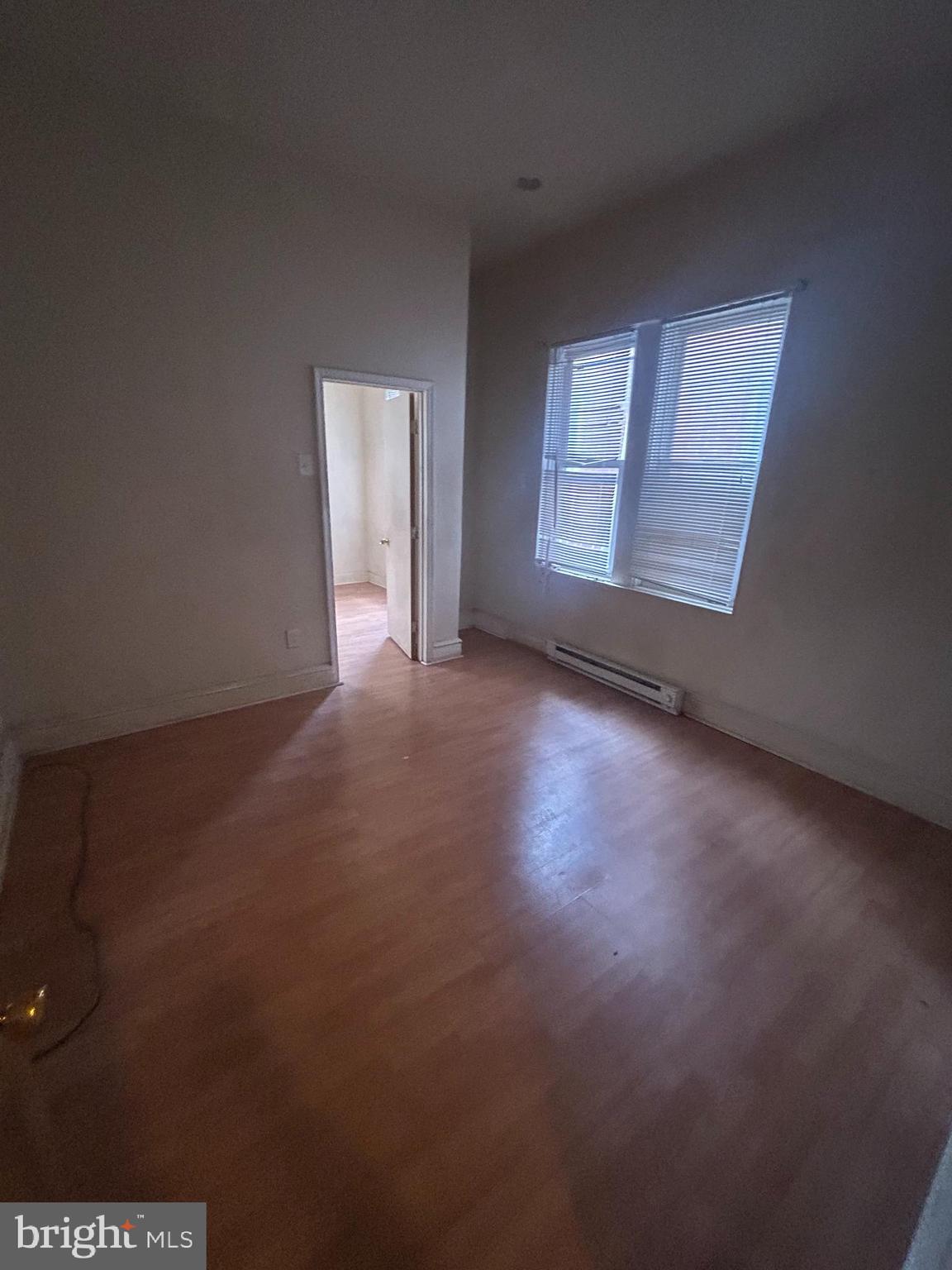 FAIRMOUNT - Residential Income