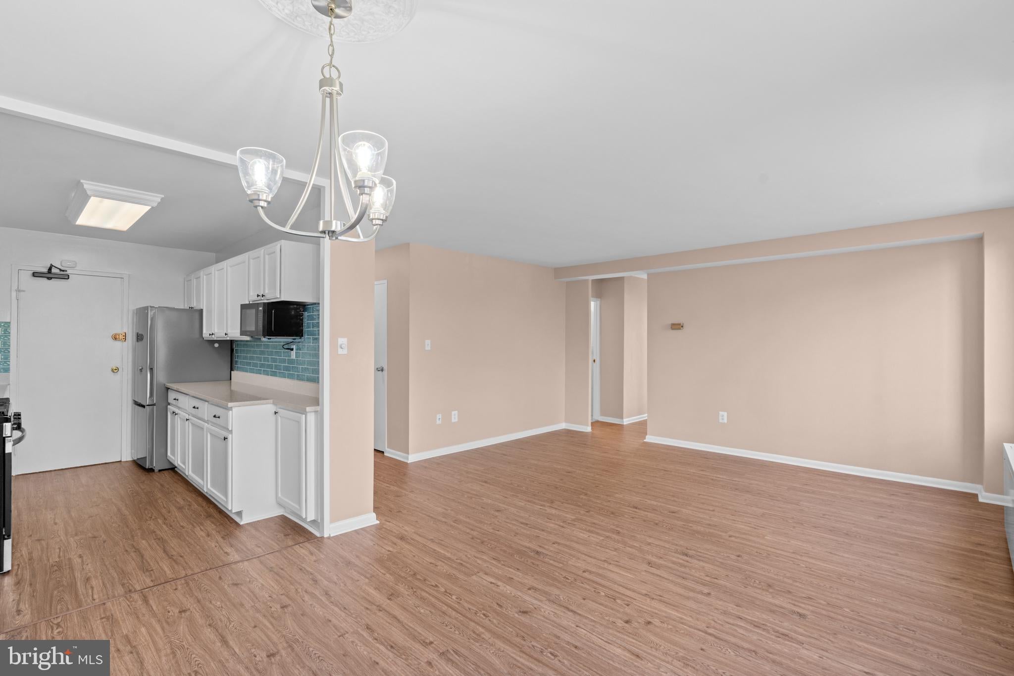 6621 WAKEFIELD DRIVE 208