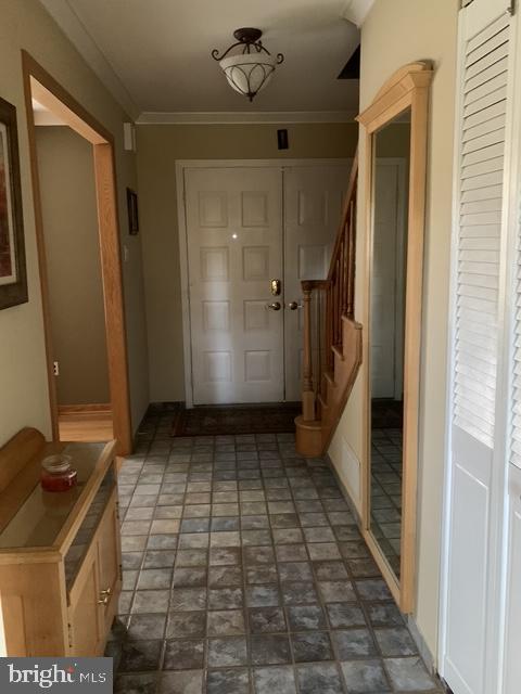 1549 BARNSWALLOW DRIVE