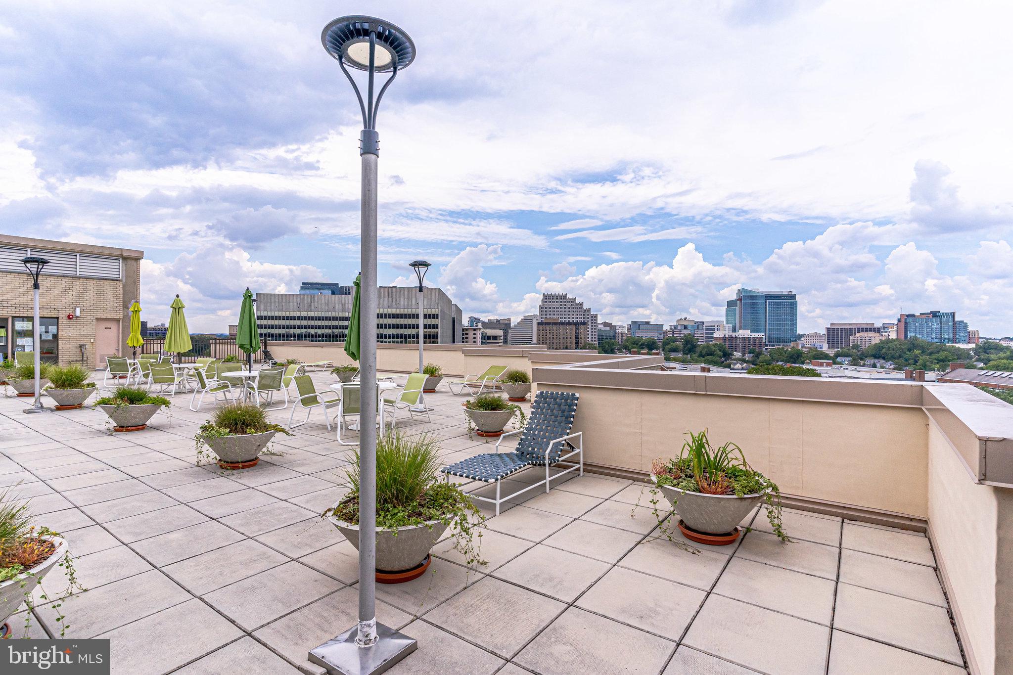 RIVIERA OF CHEVY CHASE - Residential Lease