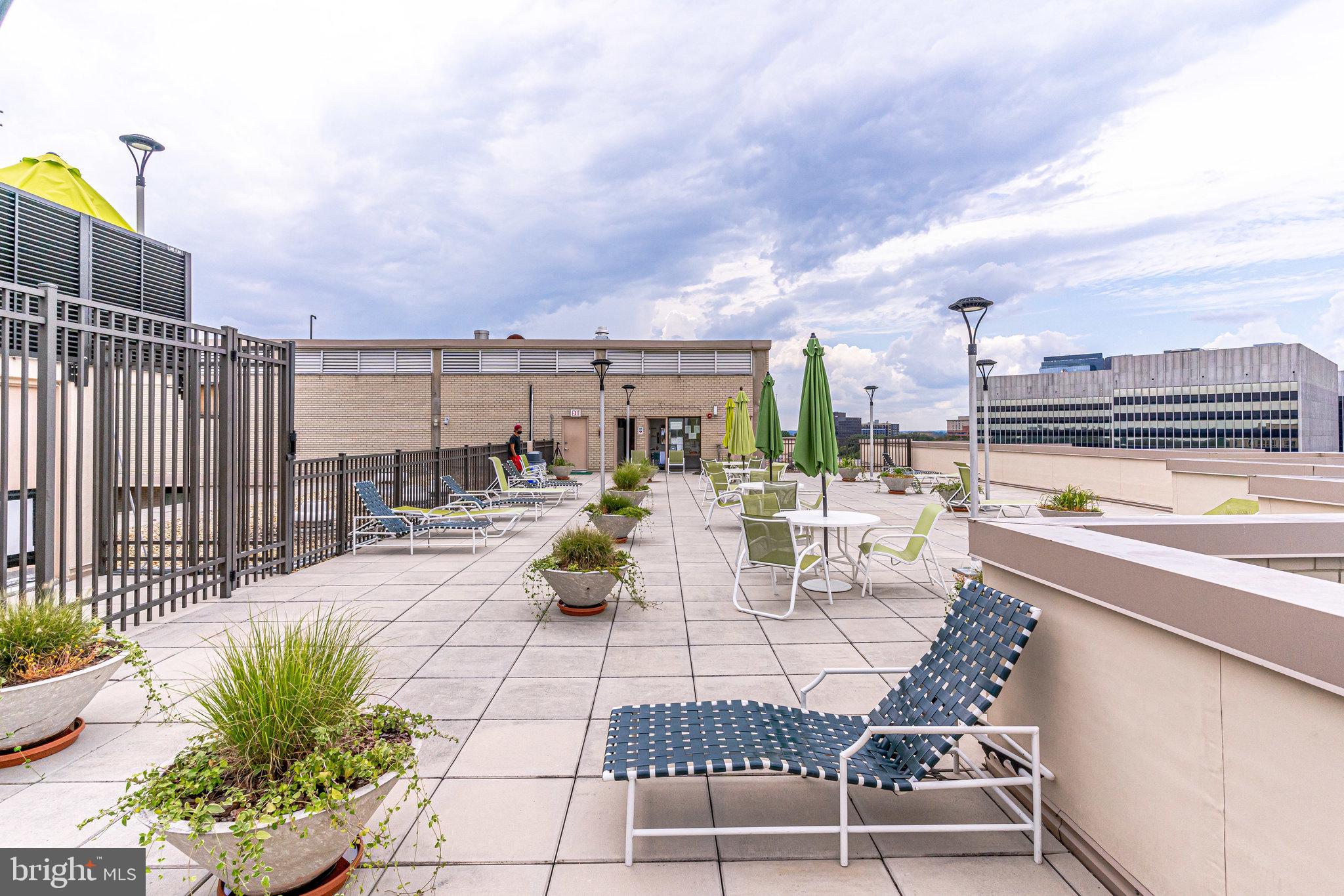 RIVIERA OF CHEVY CHASE - Residential Lease