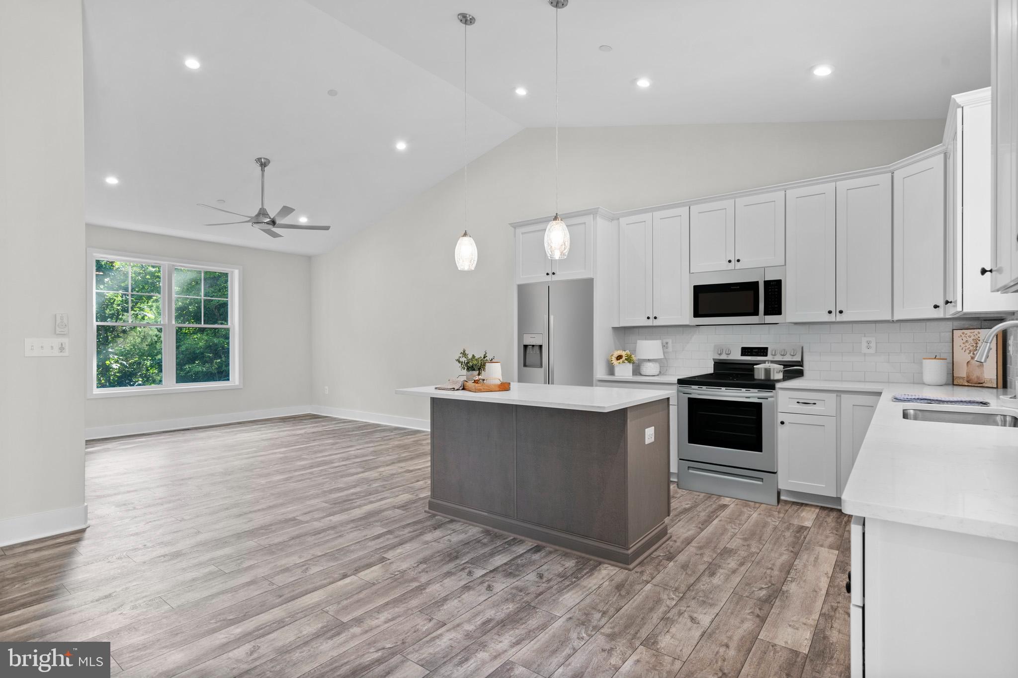 DRUM POINT - Residential