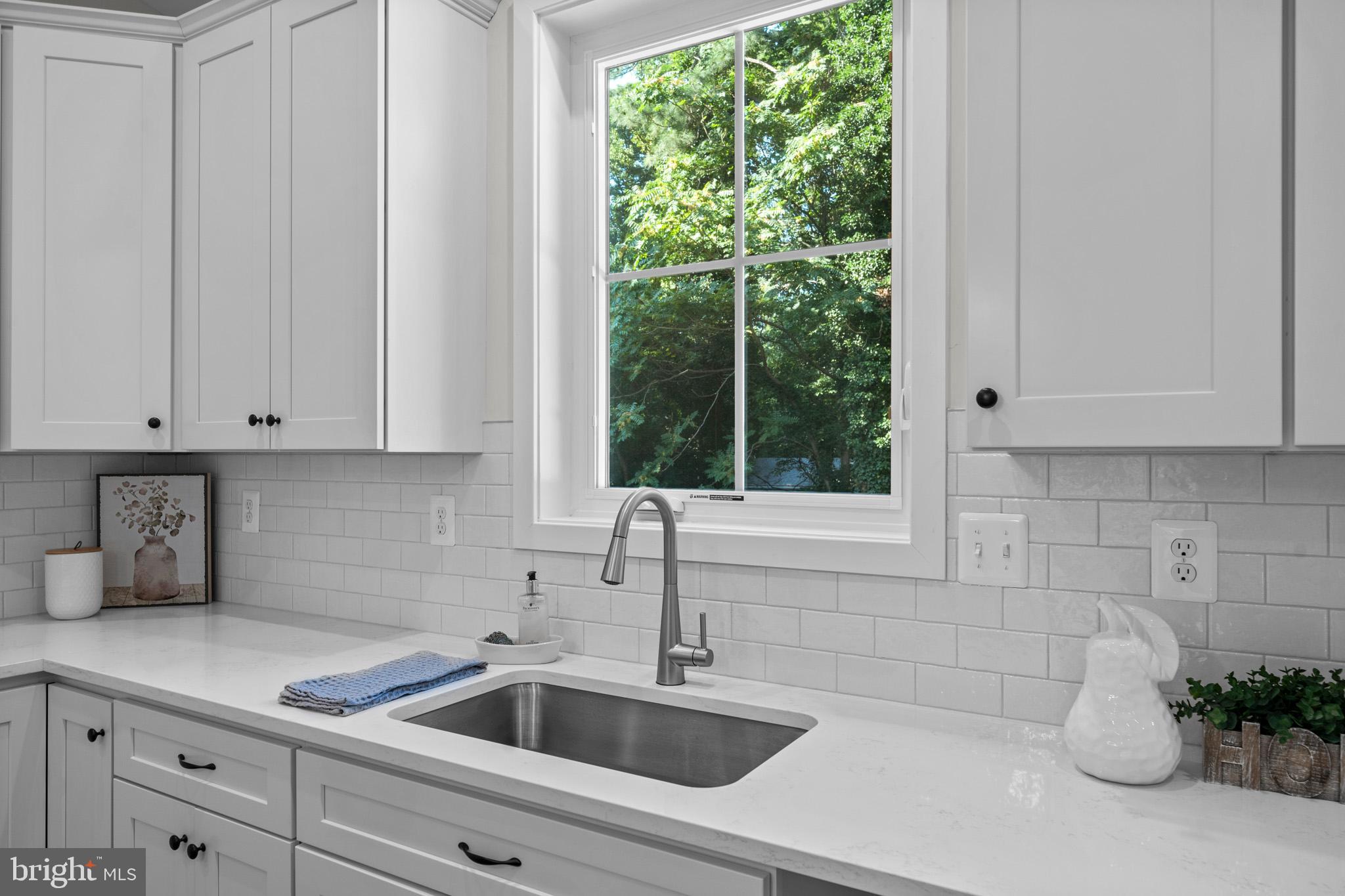 DRUM POINT - Residential