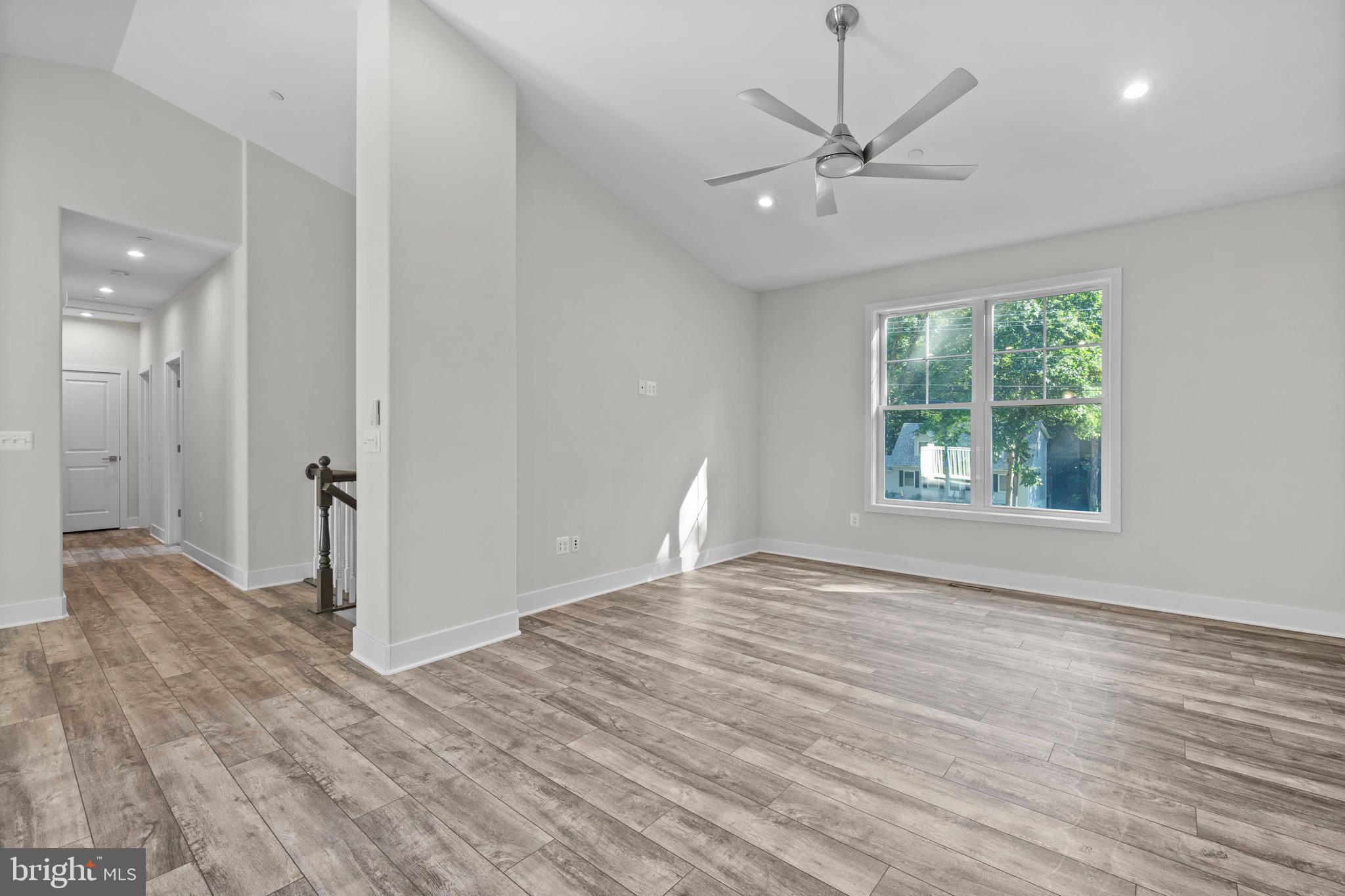 DRUM POINT - Residential