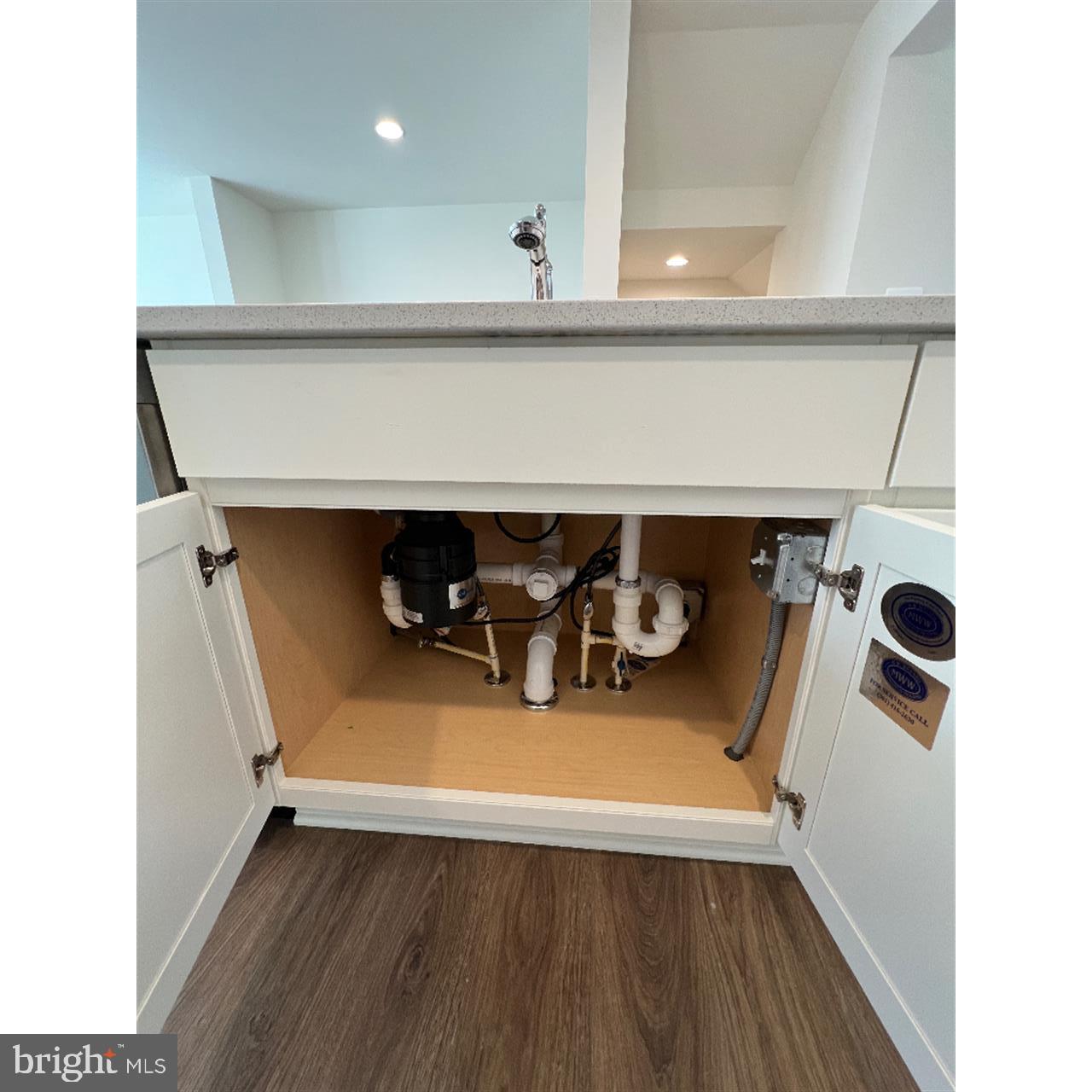 TOWNES AT TATE MANOR - Residential