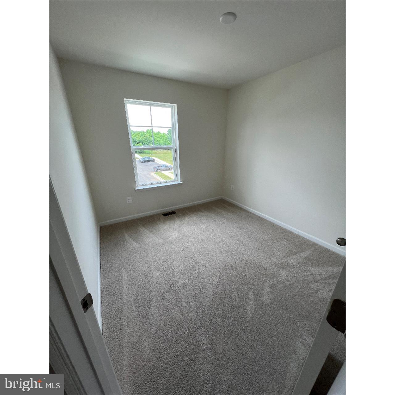 TOWNES AT TATE MANOR - Residential