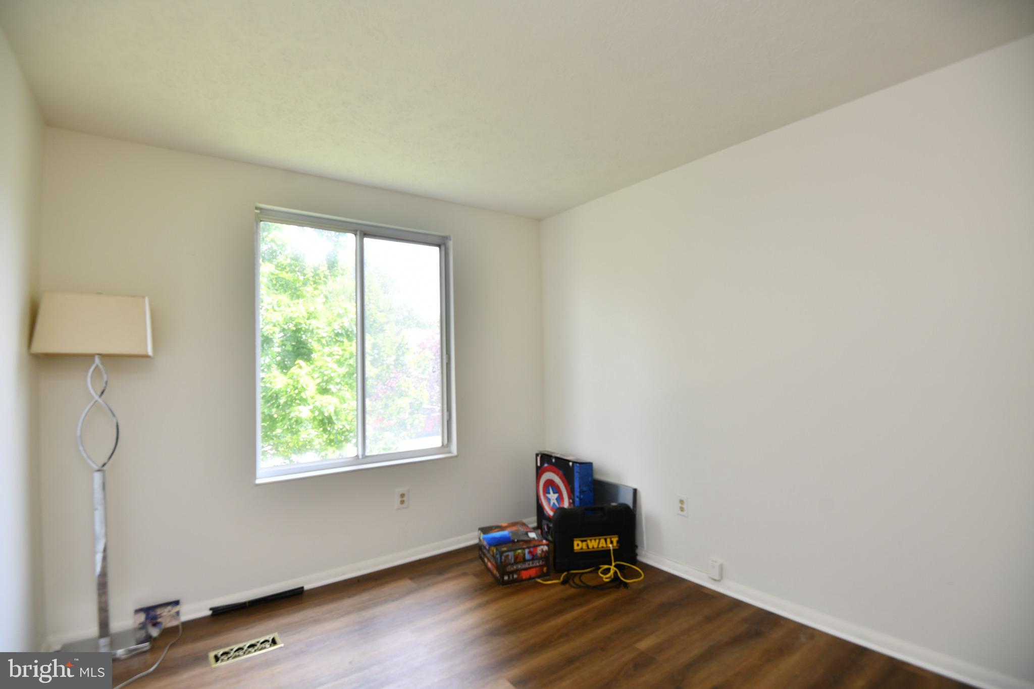 ARMFIELD FARMS - Residential Lease