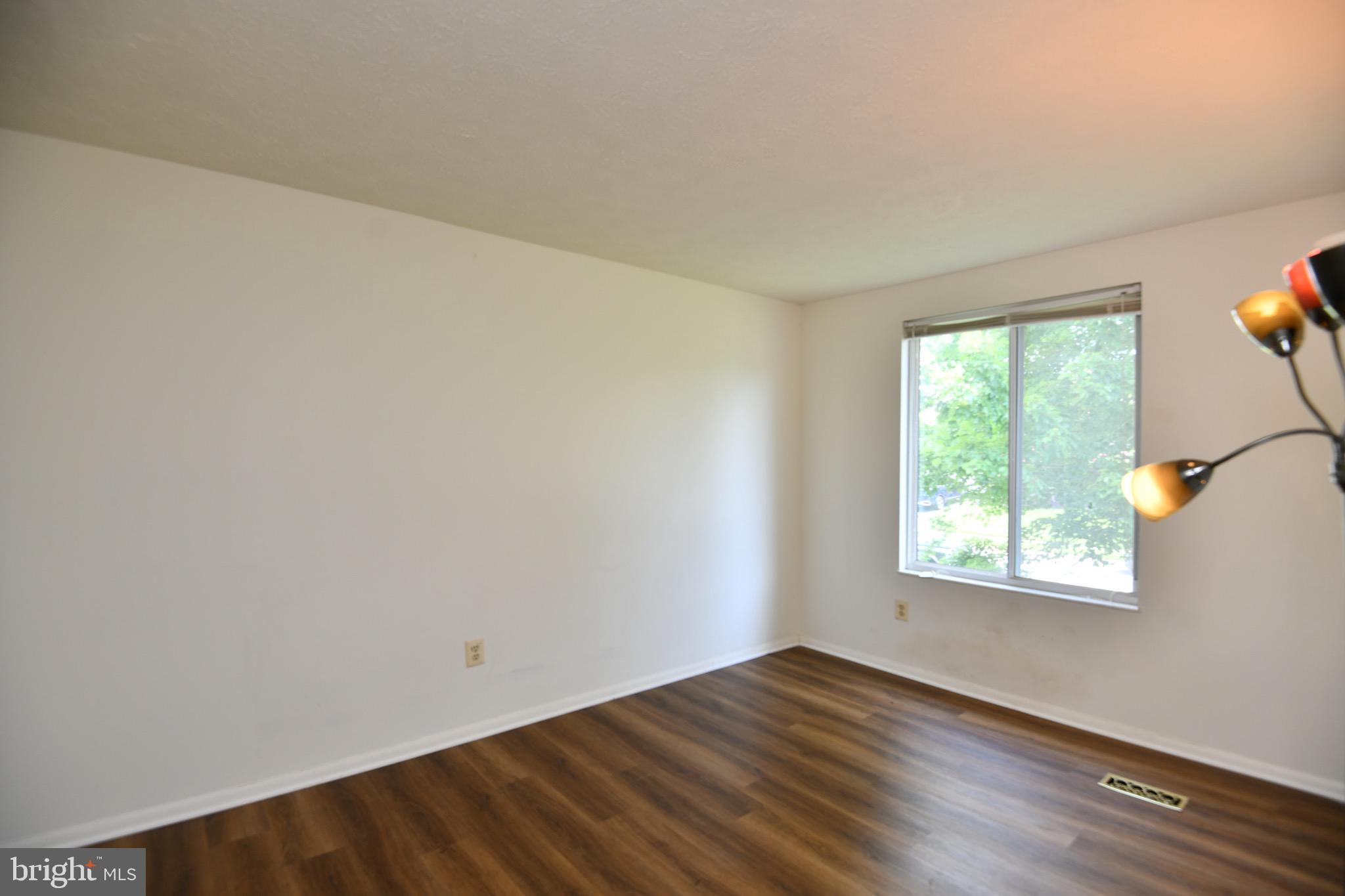 ARMFIELD FARMS - Residential Lease