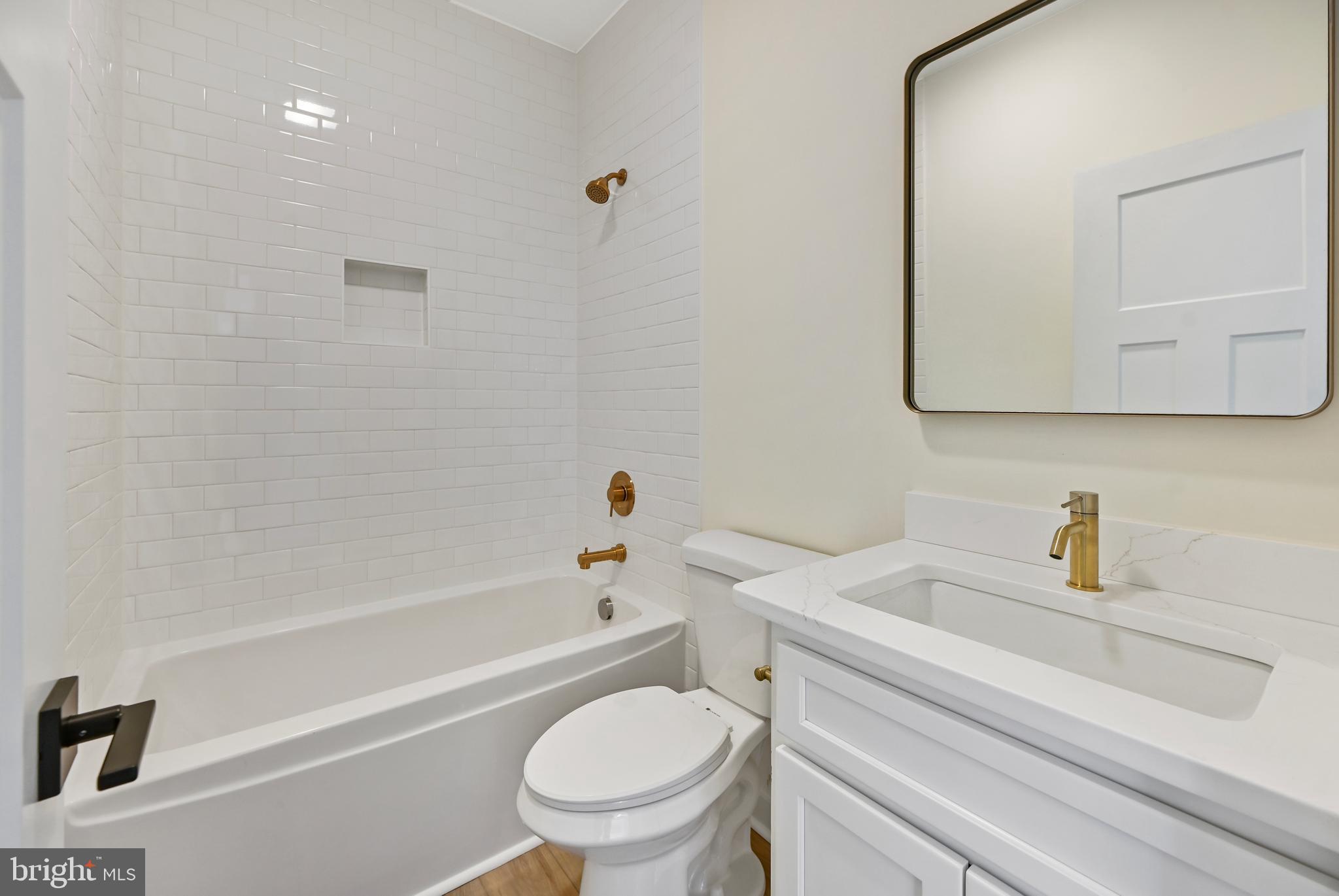 HOLLY HILL - Residential