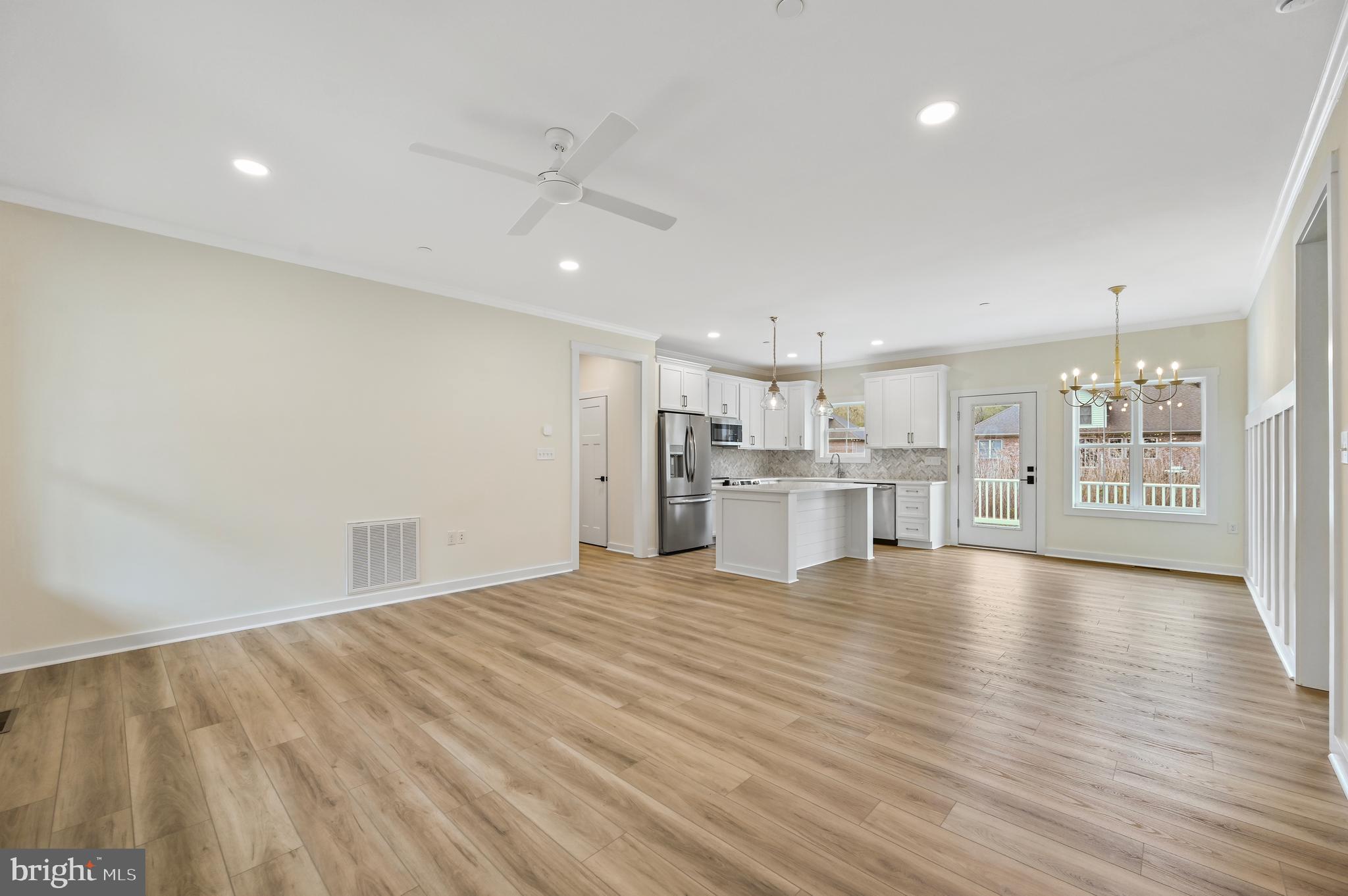 HOLLY HILL - Residential