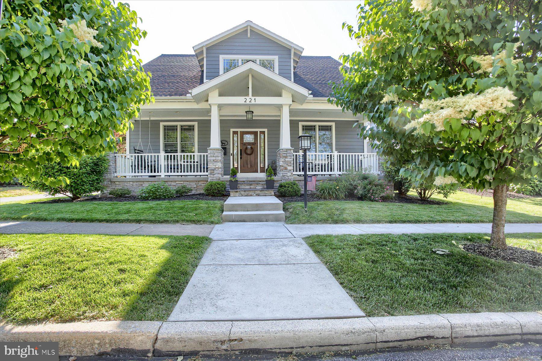 221 WILSON STREET
