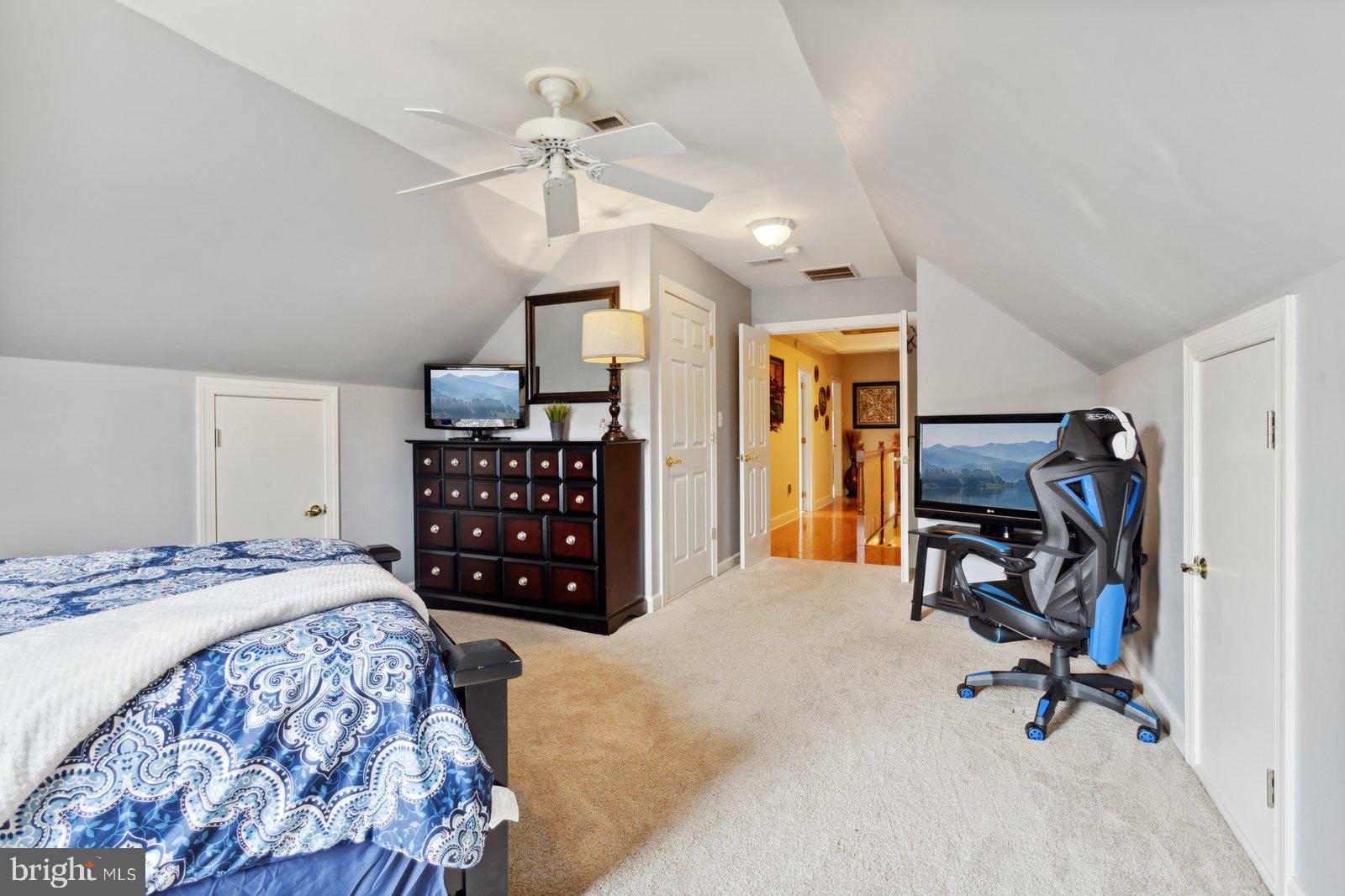 FORD'S COLONY - Residential