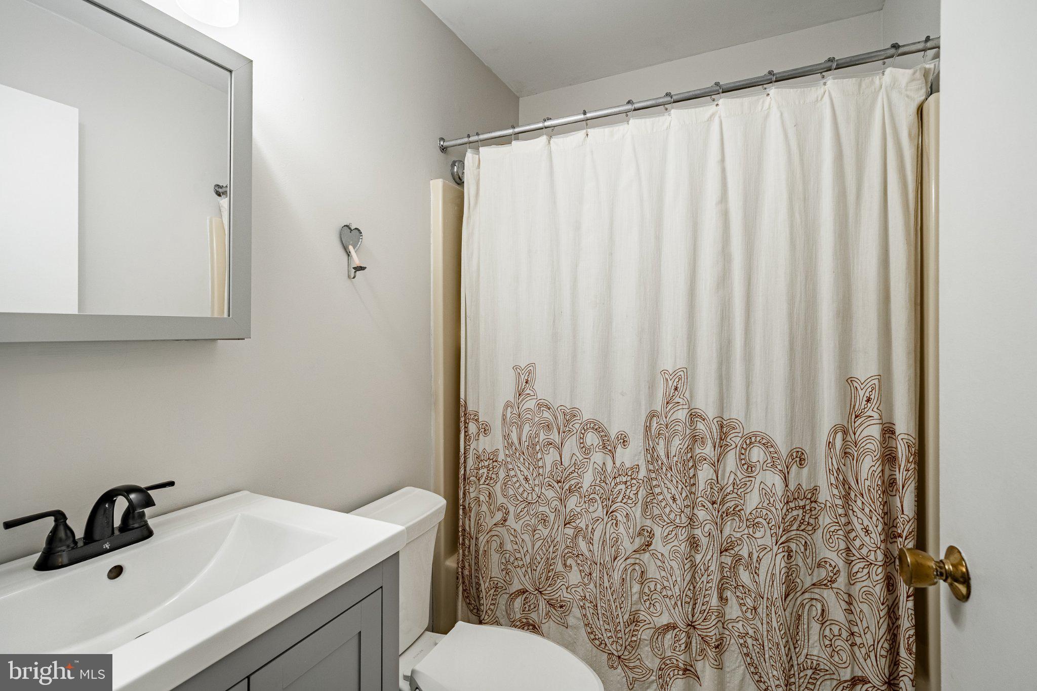 CAINES CREEK - Residential