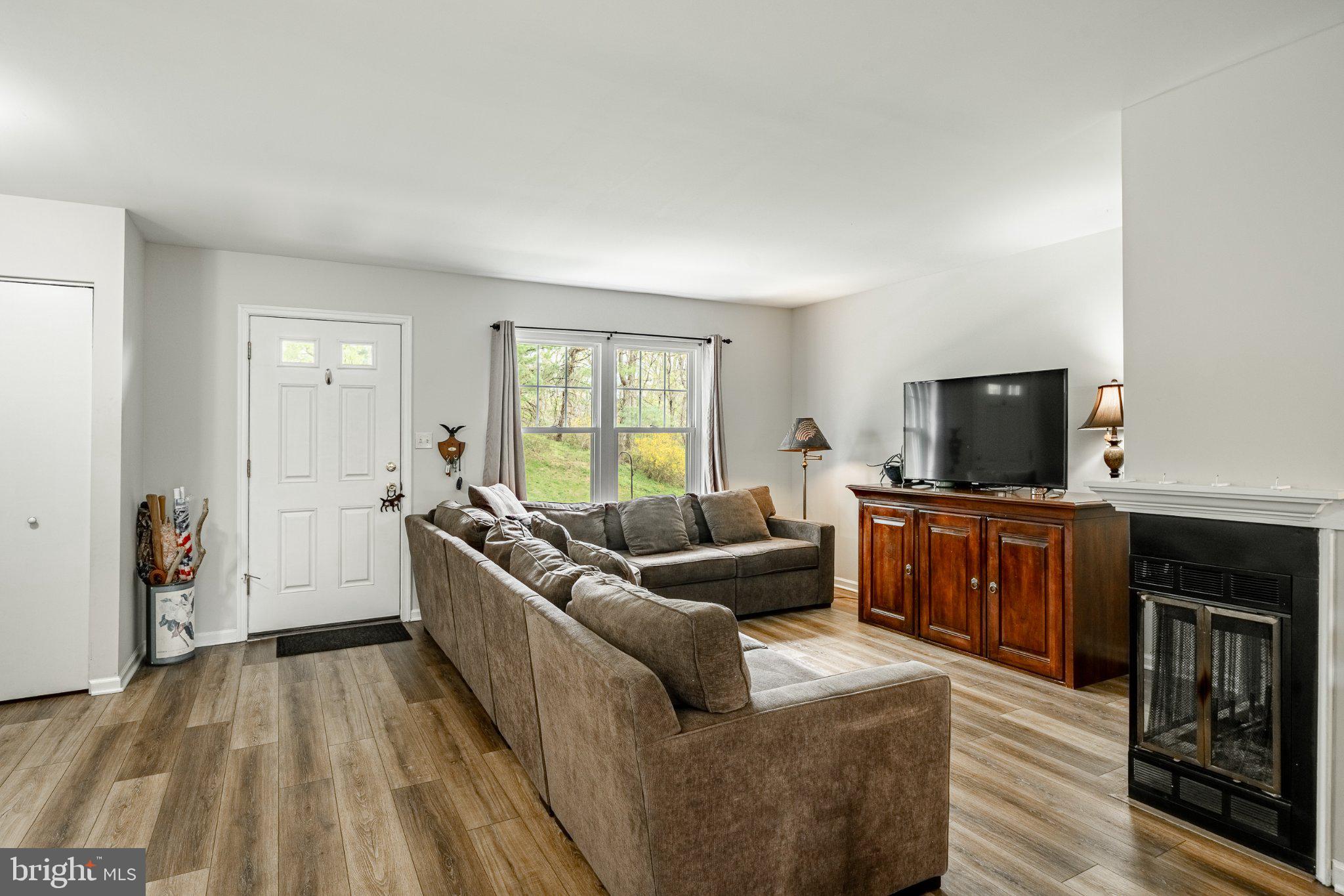 CAINES CREEK - Residential