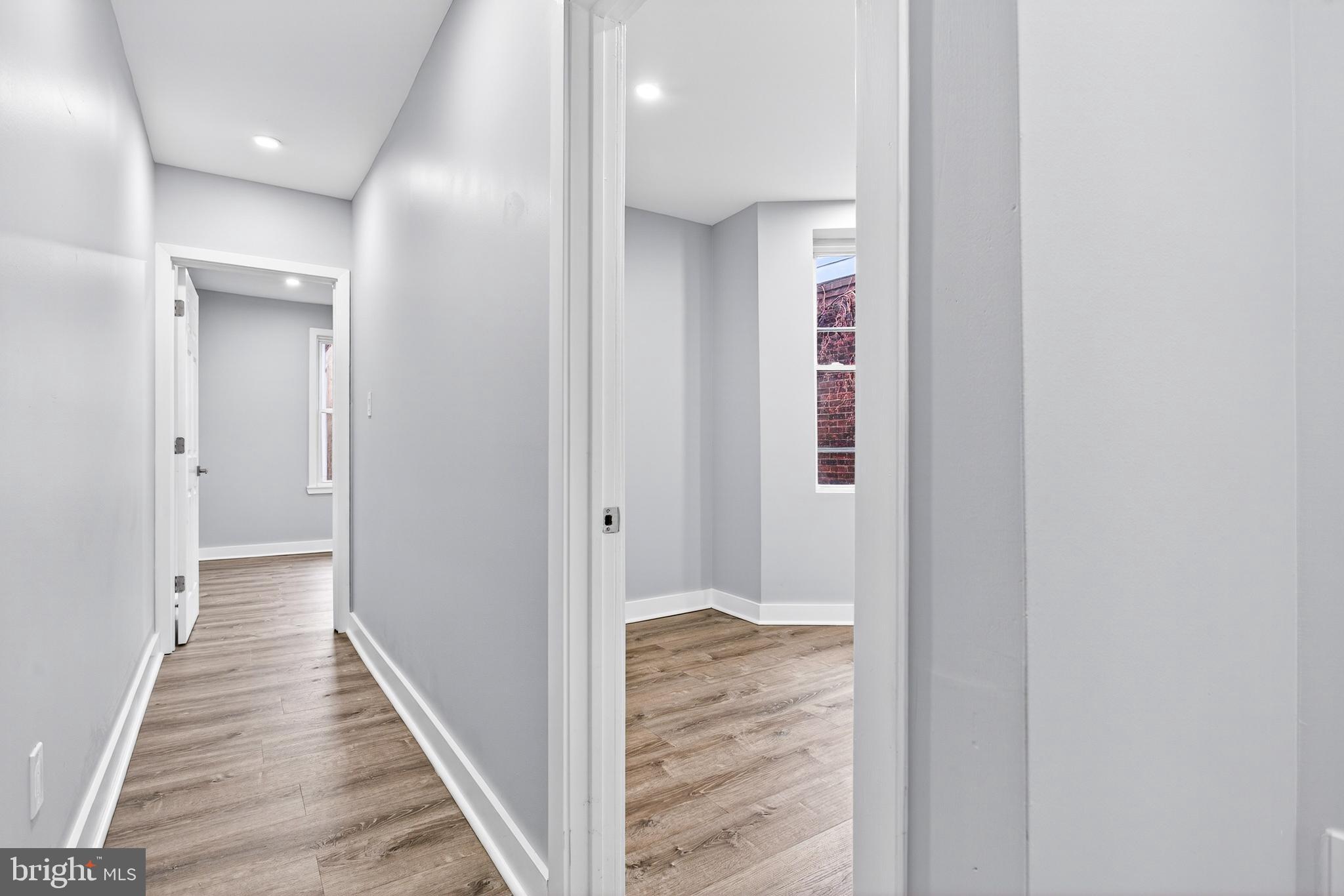 KENSINGTON - Residential