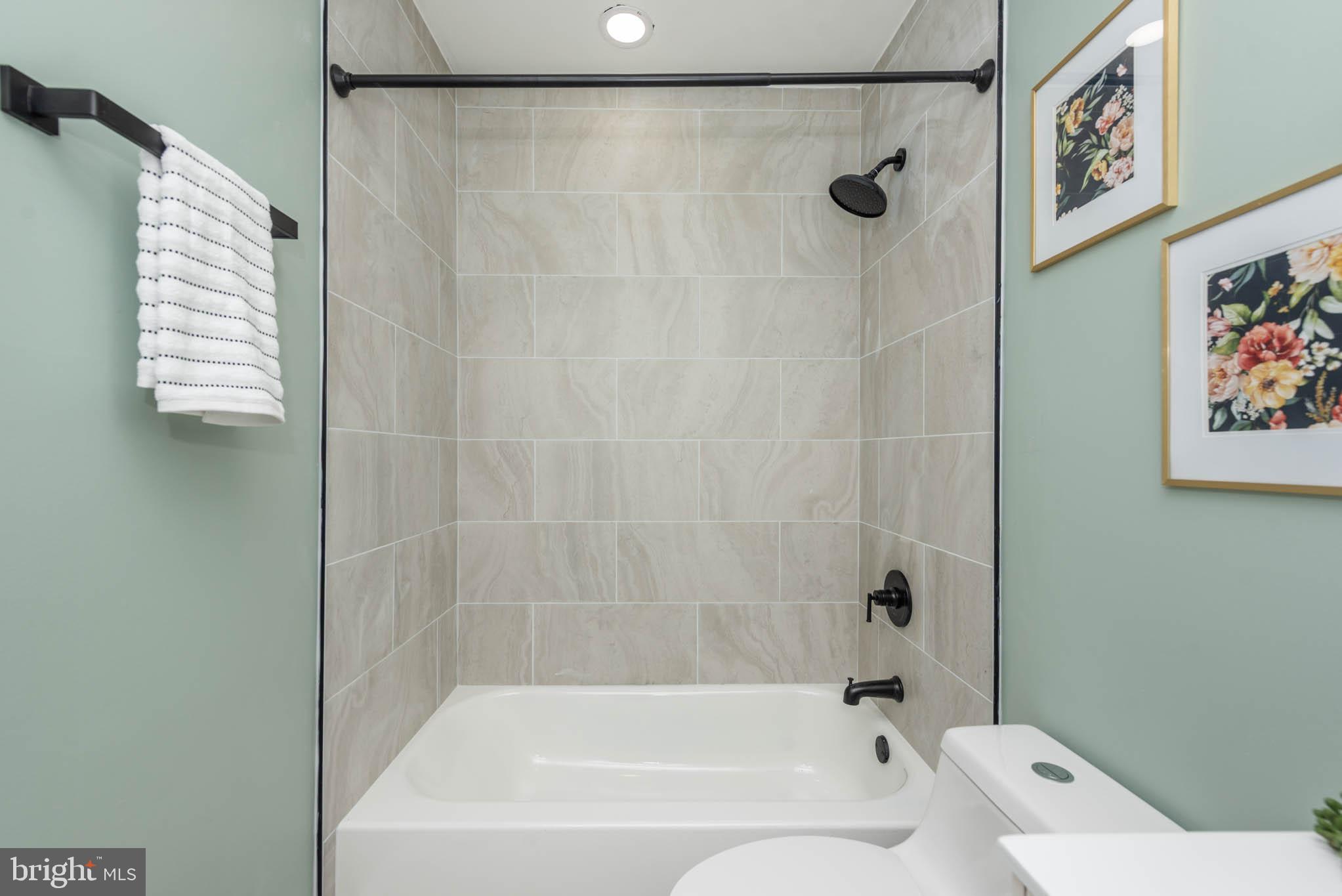 WAVERLY - Residential